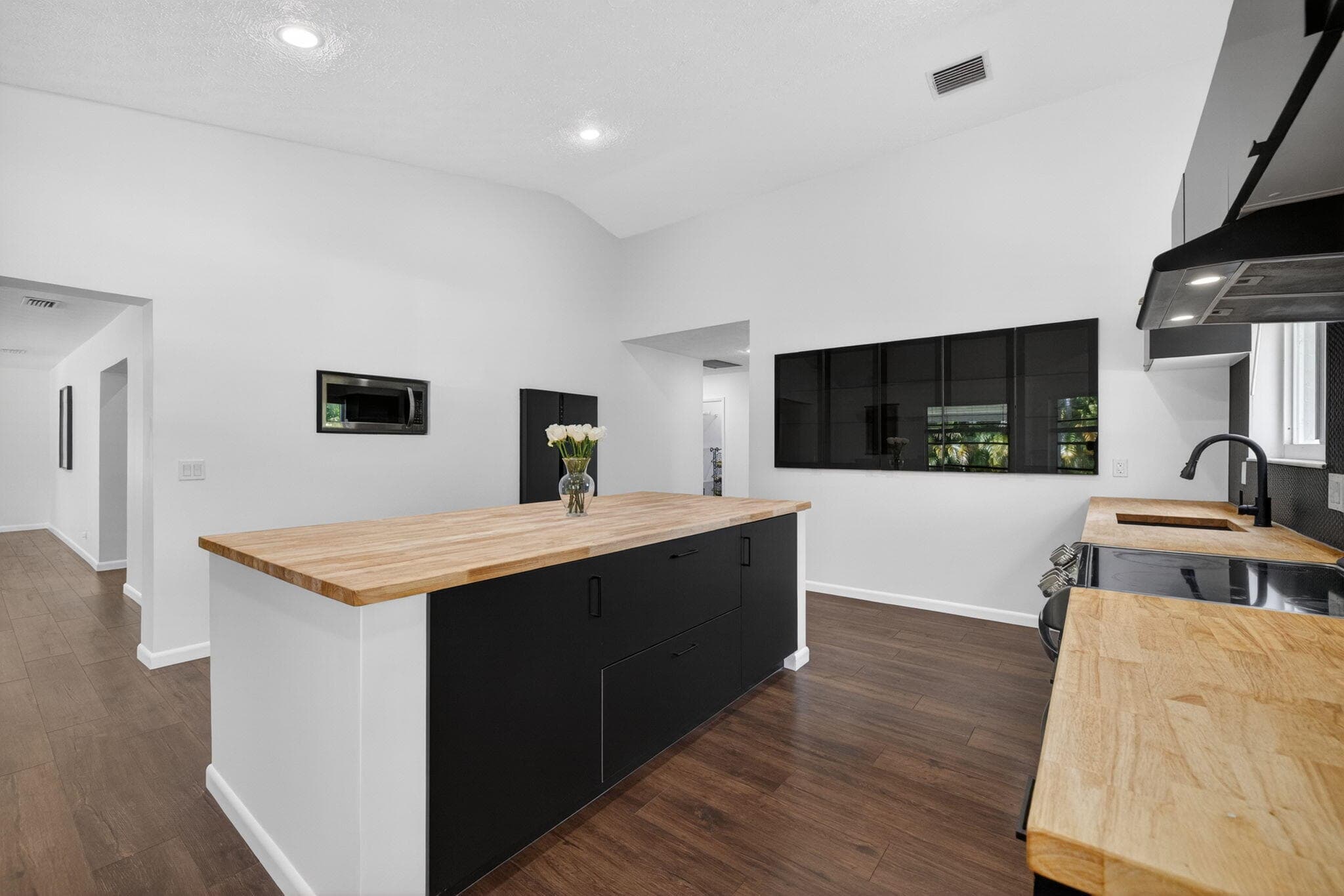1721 SW Ocean Cove Avenue, Port St. Lucie, FL 34953 — photo 10 of 76