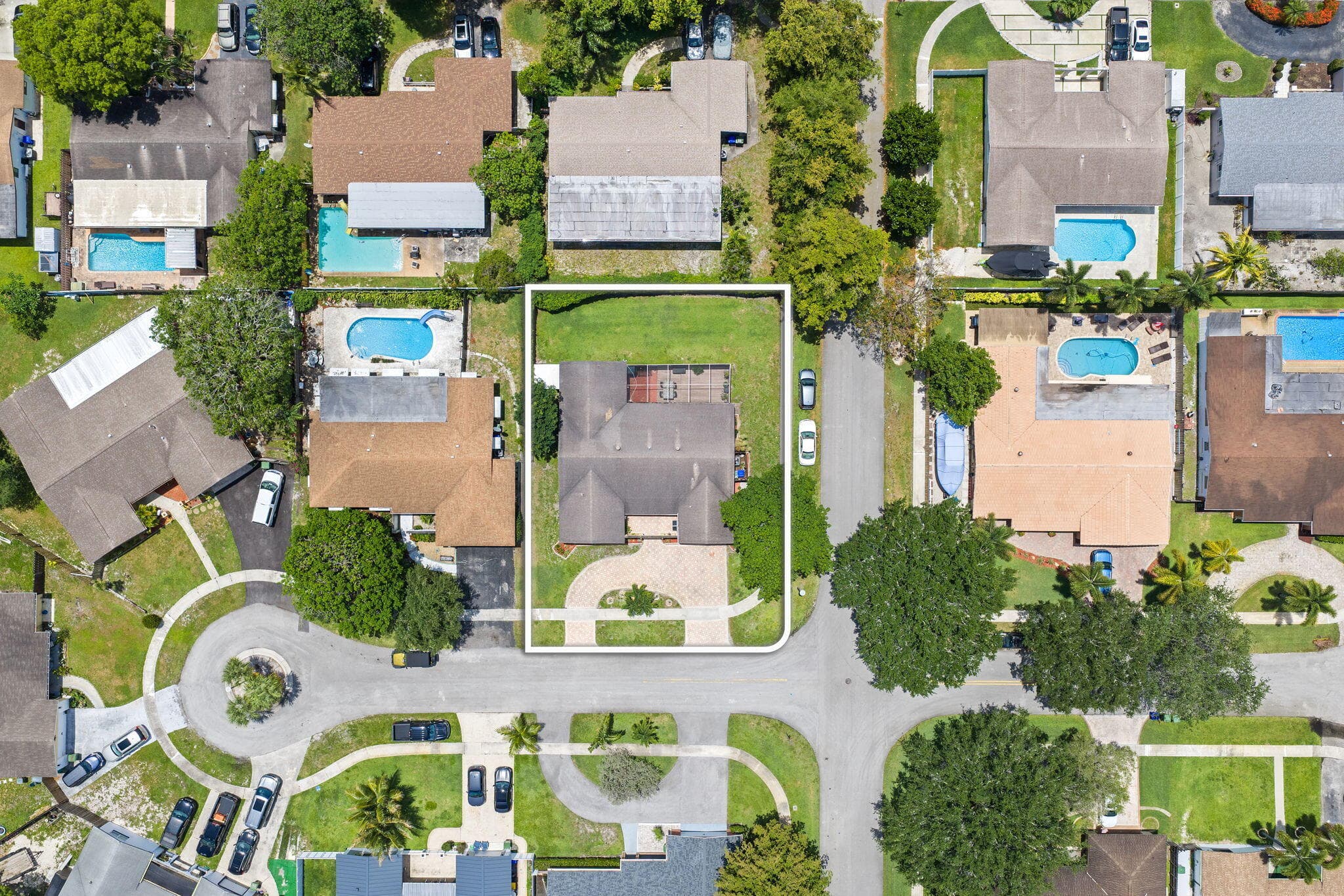 8350 NW 23rd Street, Pembroke Pines, FL 33024 — photo 35 of 41