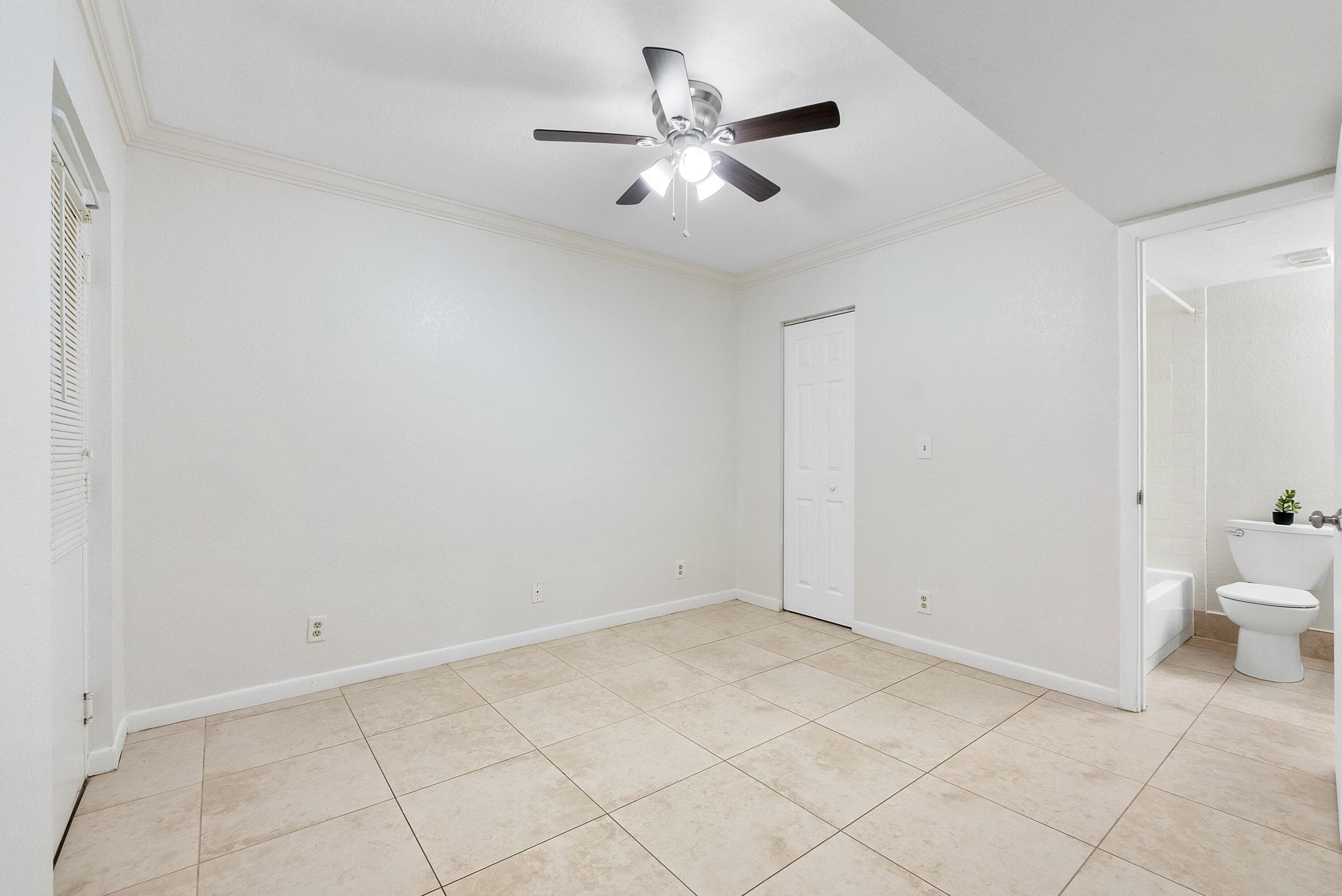 9777 Westview Drive 1112, Coral Springs, FL 33076 — photo 12 of 14