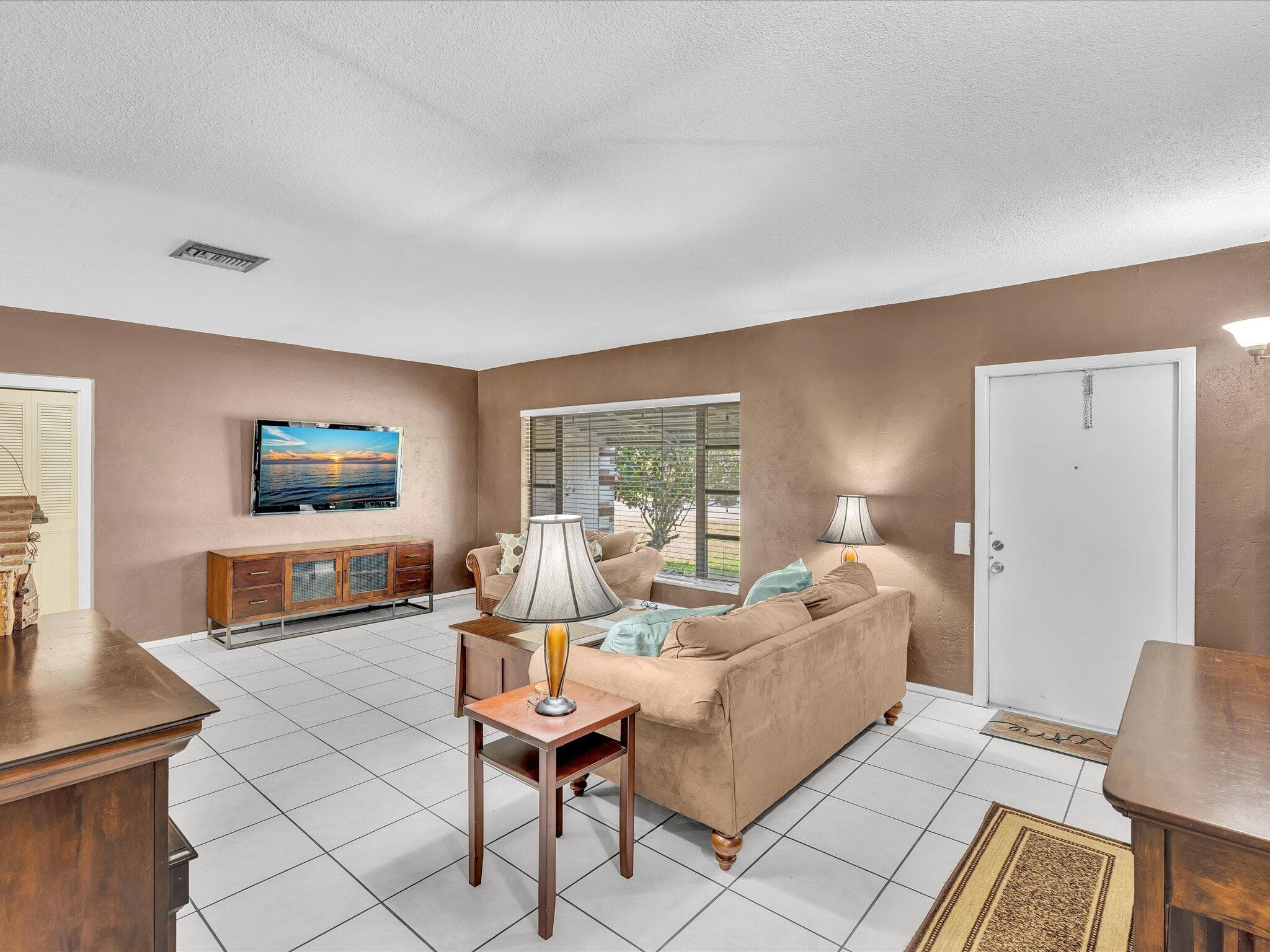 9603 NW 73rd Street, Tamarac, FL 33321 — photo 9 of 53