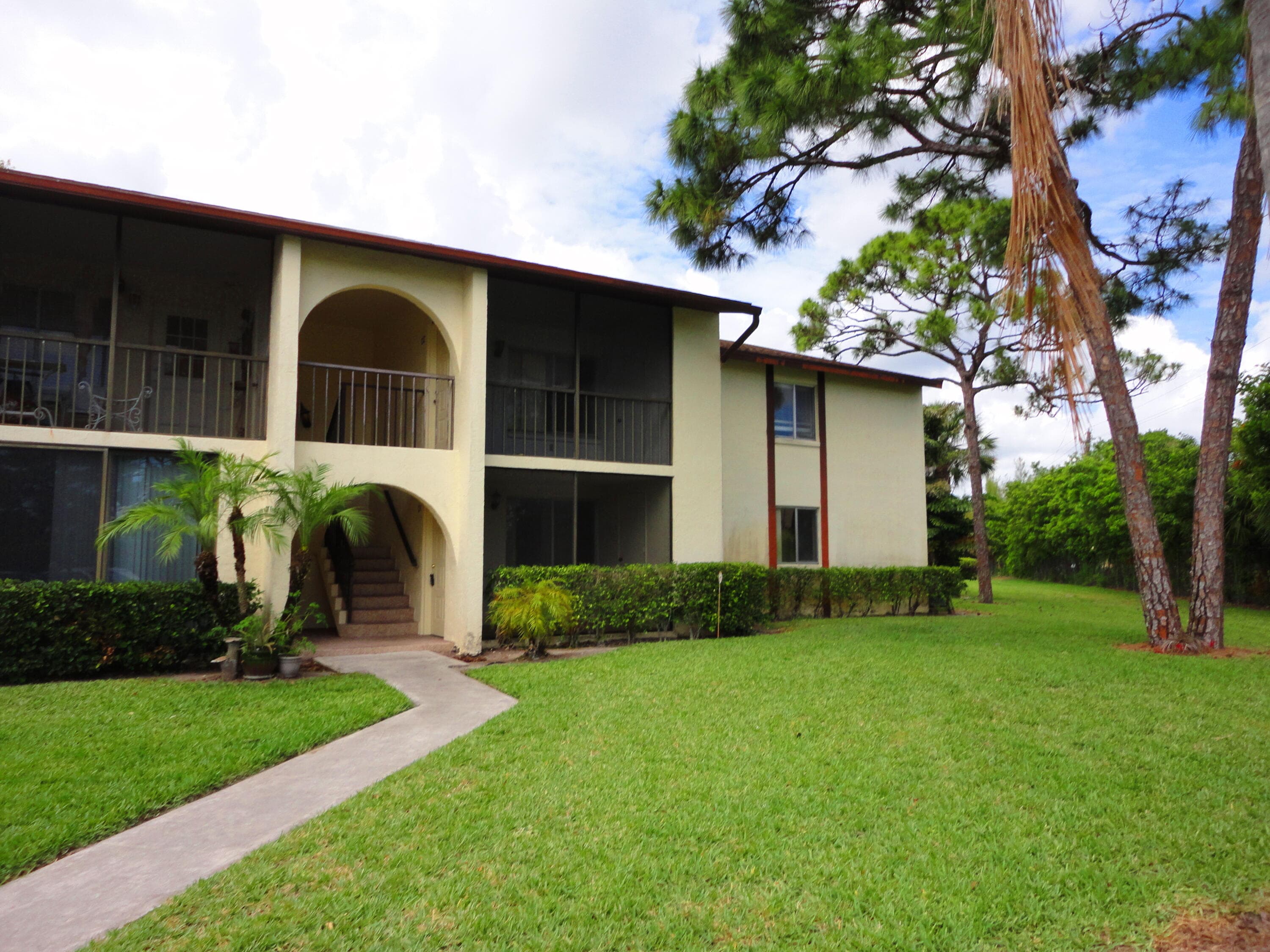 4801 Sable Pine Circle D1, West Palm Beach, FL 33417 — photo 1 of 10
