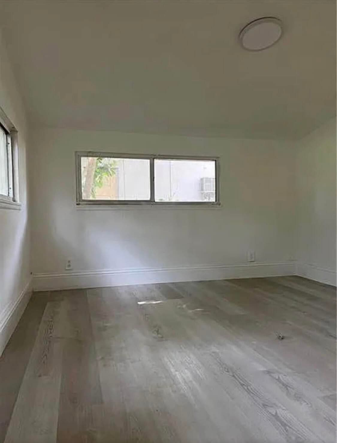 1656 SW 30th Avenue, Fort Lauderdale, FL 33312 — photo 7 of 8