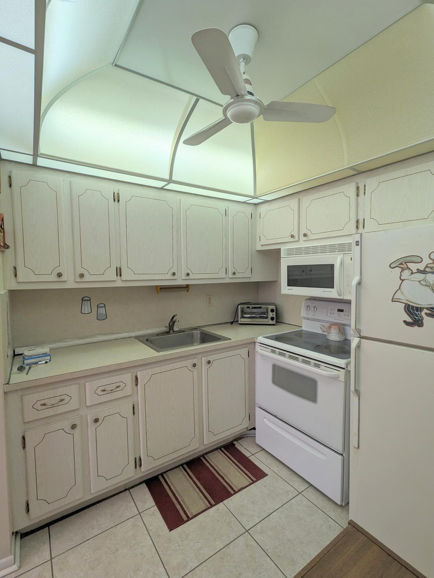 113 E Waltham E, West Palm Beach, FL 33417 — photo 5 of 23