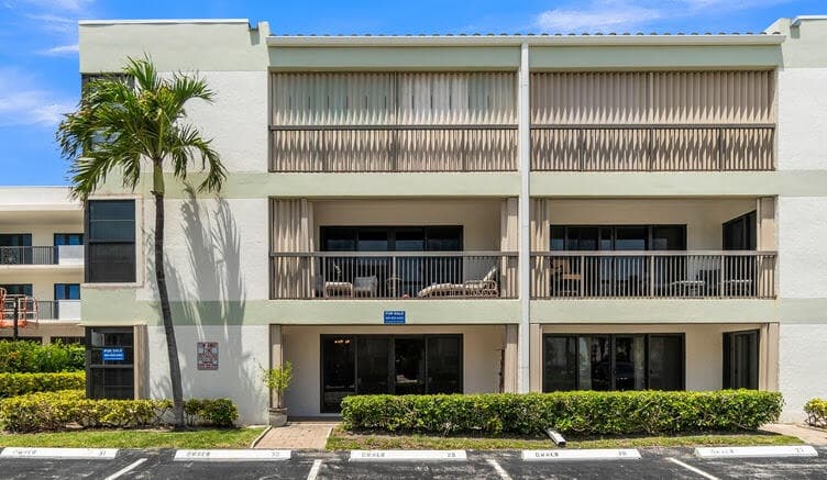 4140 N Ocean Drive 101e, Lauderdale-By-The-Sea, FL 33308 — photo 1 of 40