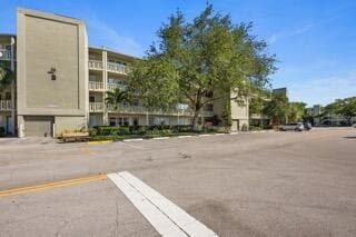 4028 Berkshire B, Deerfield Beach, FL 33442 — photo 17 of 26