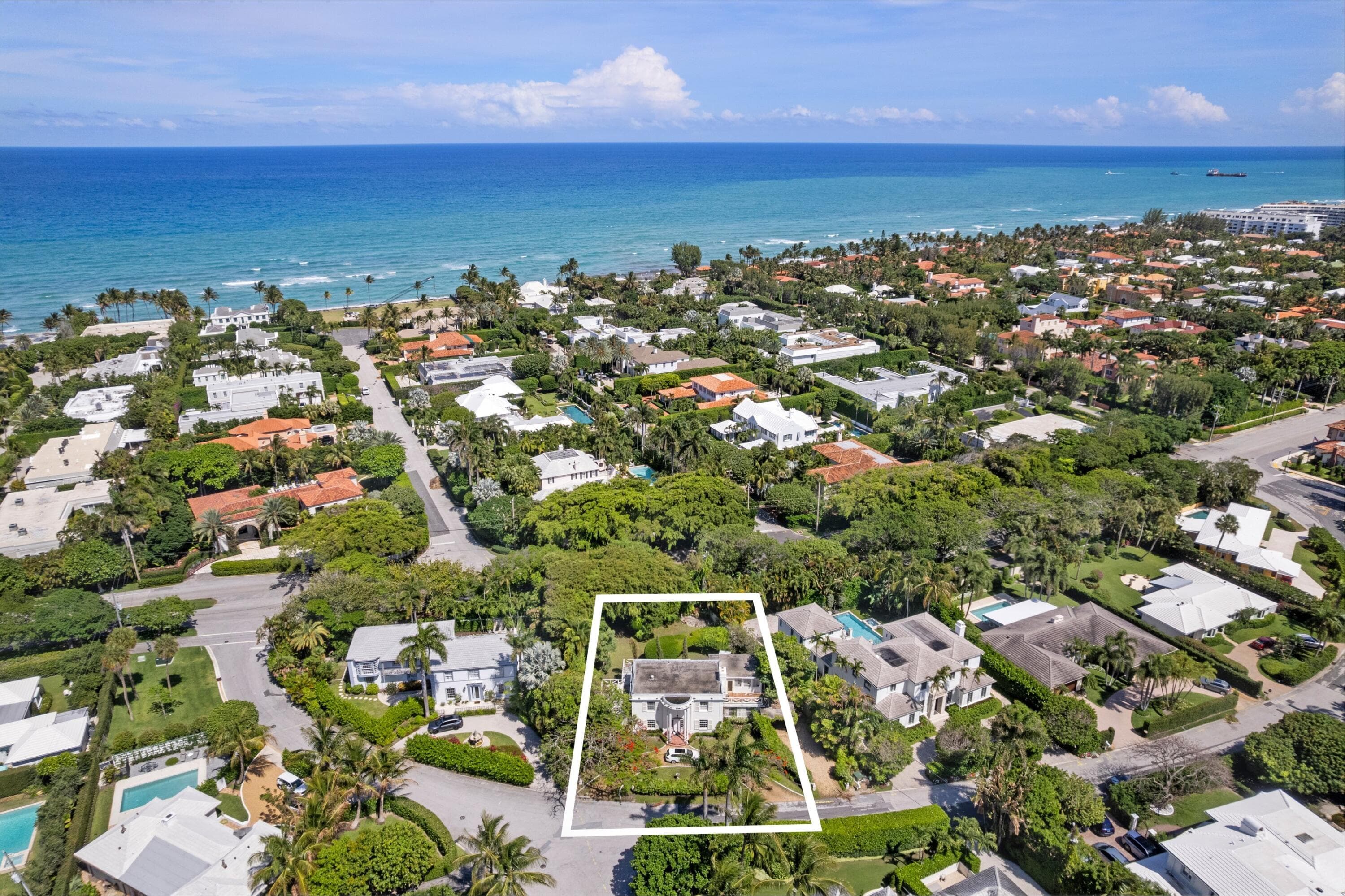 357 Crescent Drive, Palm Beach, FL 33480 — photo 9 of 15
