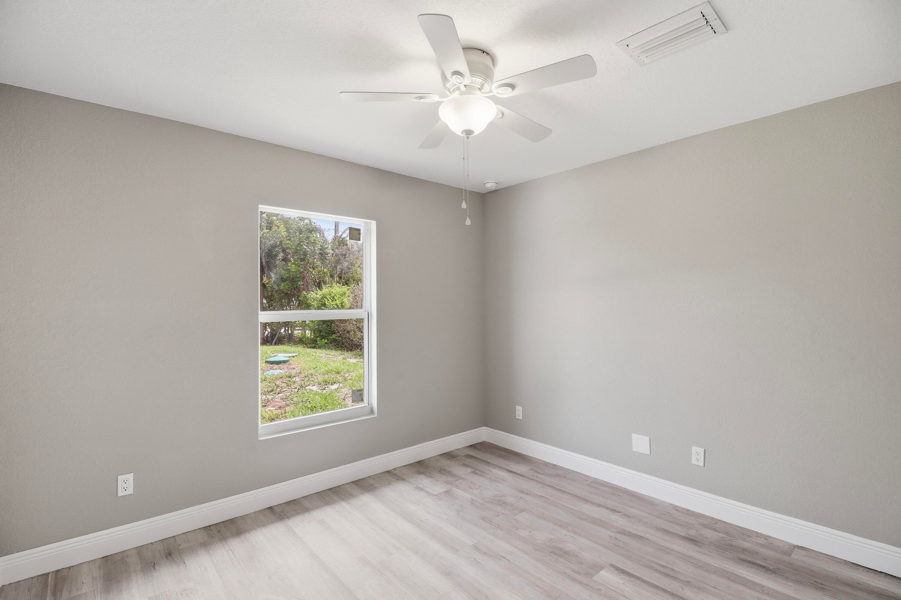2805 SE Carroll Street, Stuart, FL 34997 — photo 13 of 21