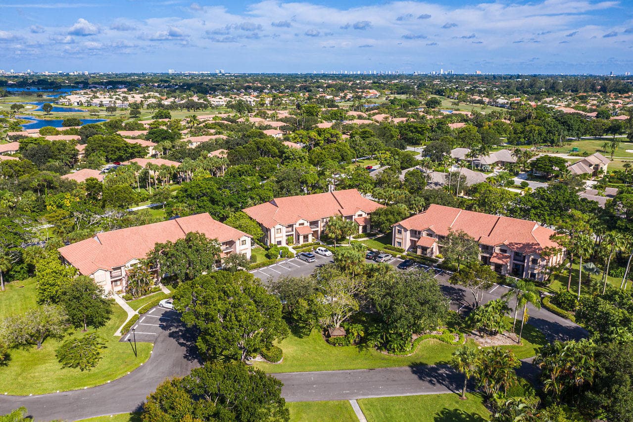 1103 Duncan Circle 101, Palm Beach Gardens, FL 33418 — photo 2 of 29