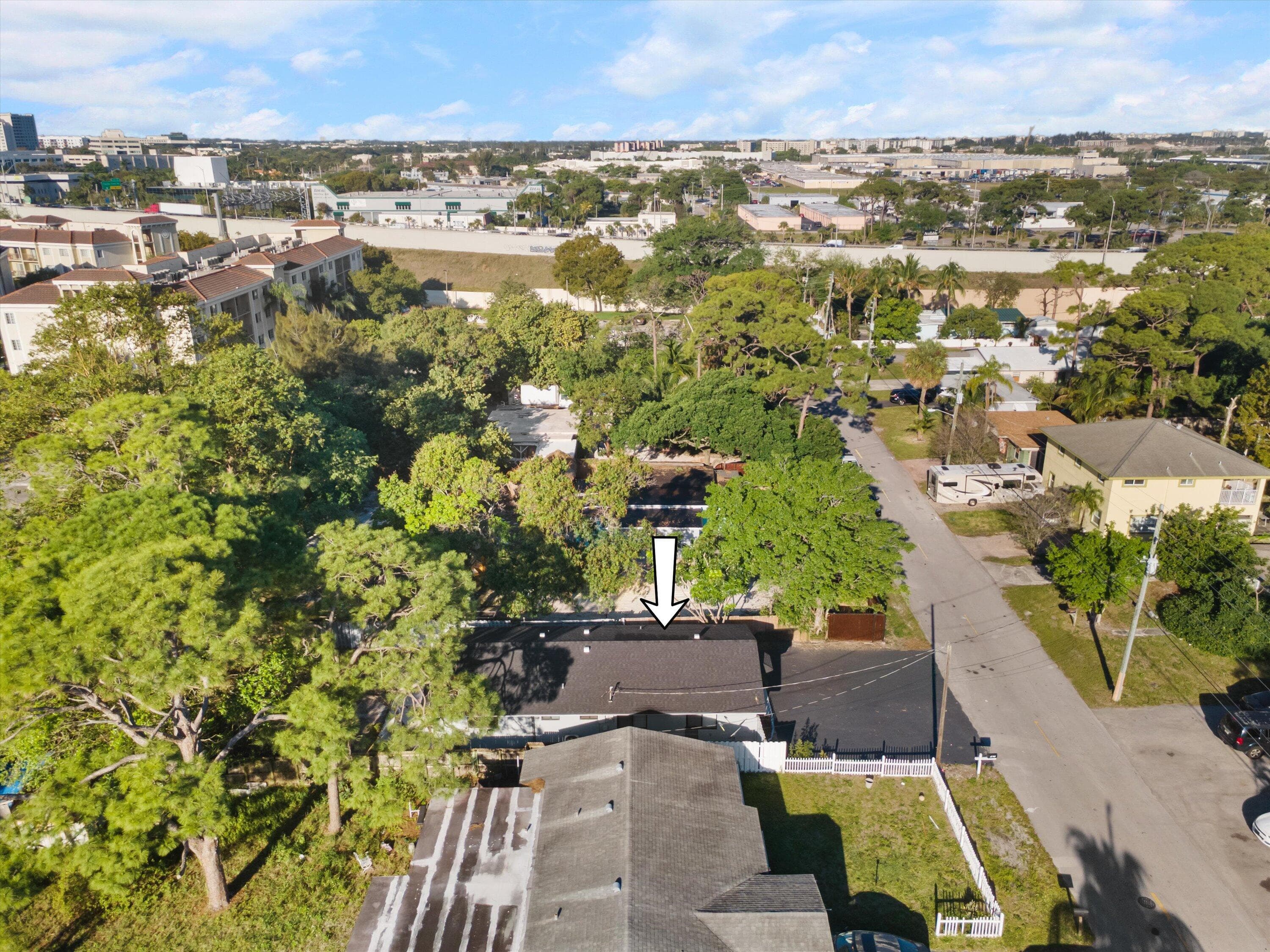 836 SW 13th Court, Pompano Beach, FL 33060 — photo 28 of 37