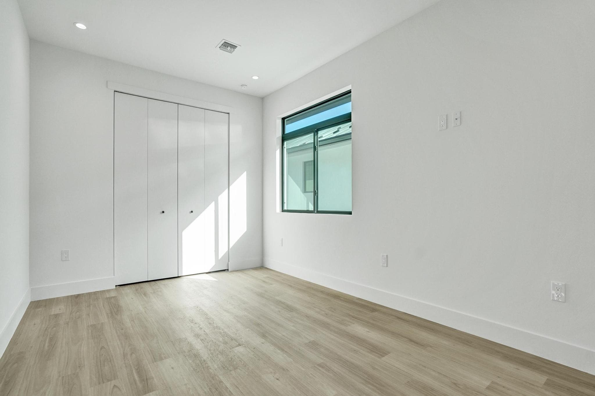 604 SW 7th Avenue, Fort Lauderdale, FL 33315 — photo 42 of 50