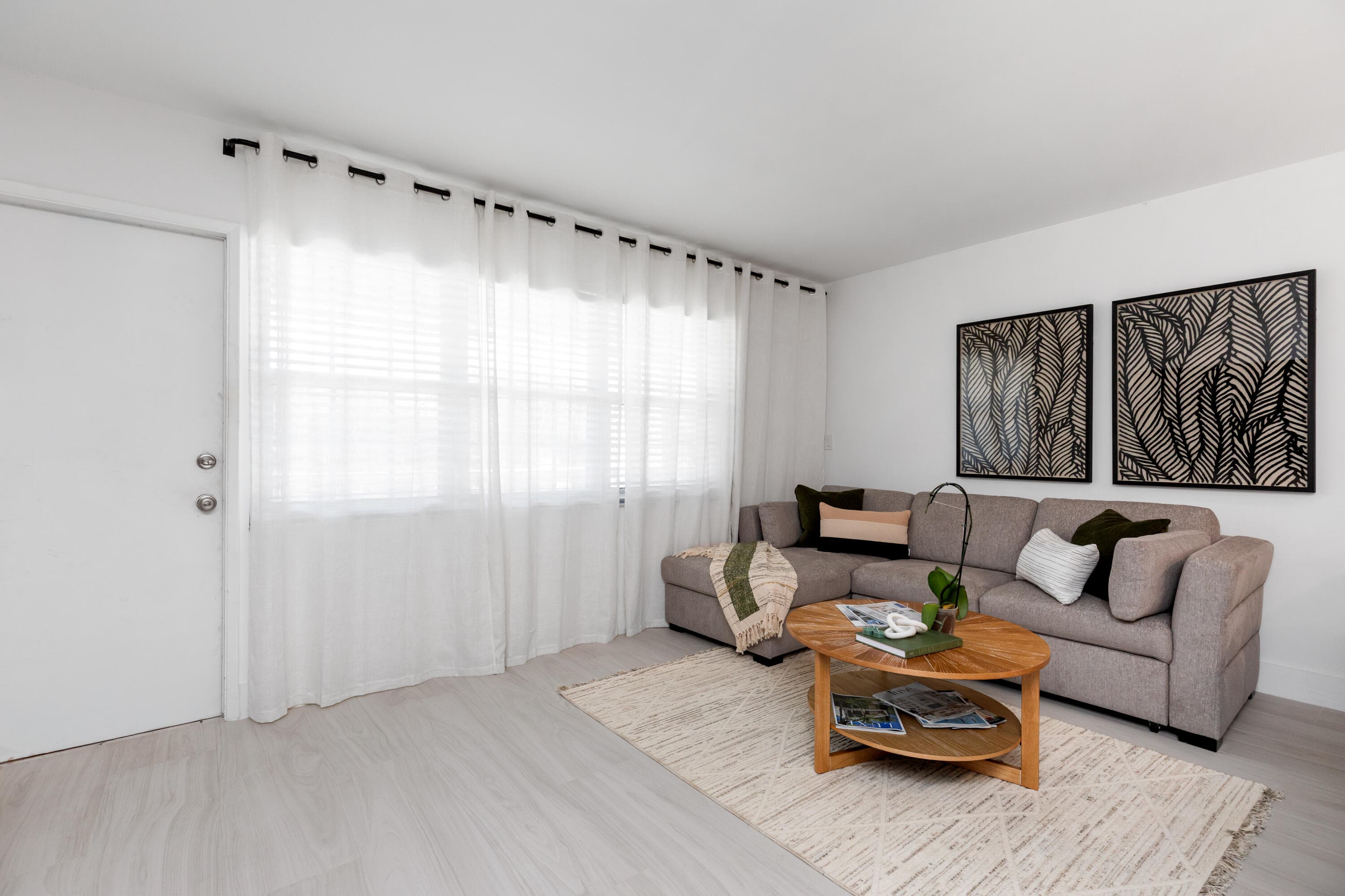 5203 NE 24th Terrace B210, Fort Lauderdale, FL 33308 — photo 3 of 28