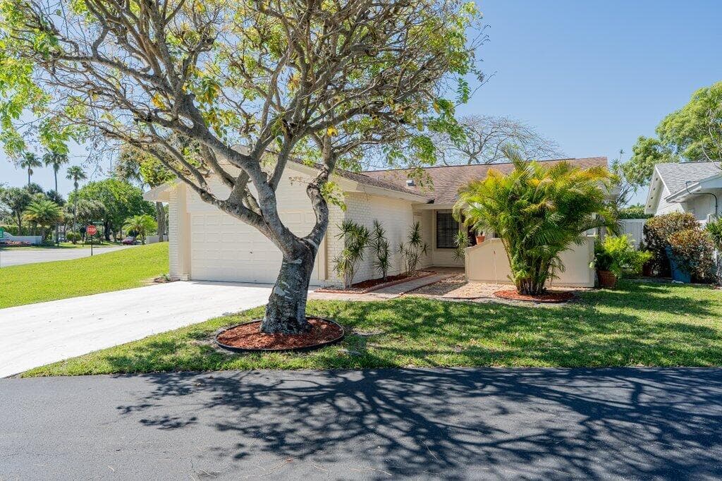 1 Afton Place, Boynton Beach, FL 33426 — photo 1 of 58