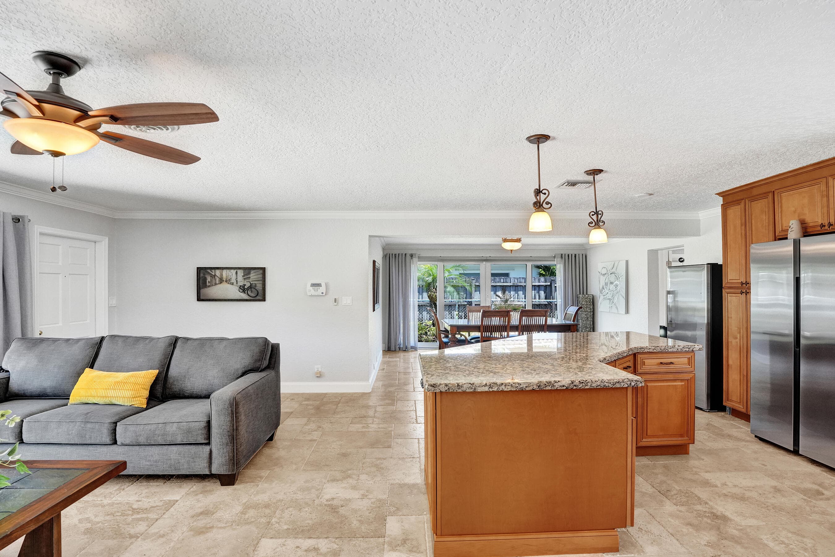 700 SE 5th Avenue, Pompano Beach, FL 33060 — photo 10 of 58