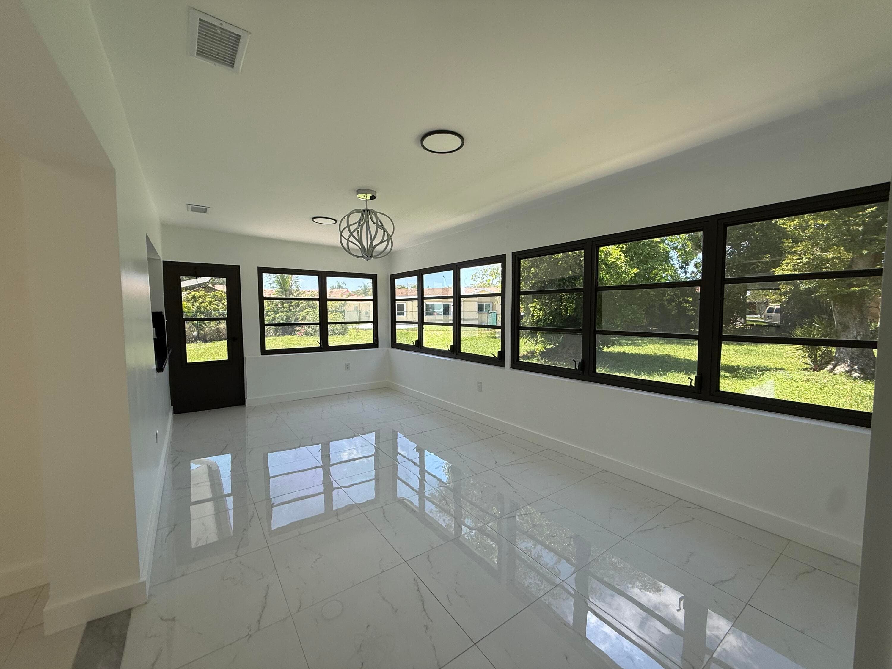 9405 NW 74th Street, Tamarac, FL 33321 — photo 20 of 42