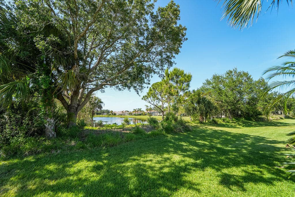 8439 SE Retreat Drive, Hobe Sound, FL 33455 — photo 36 of 65