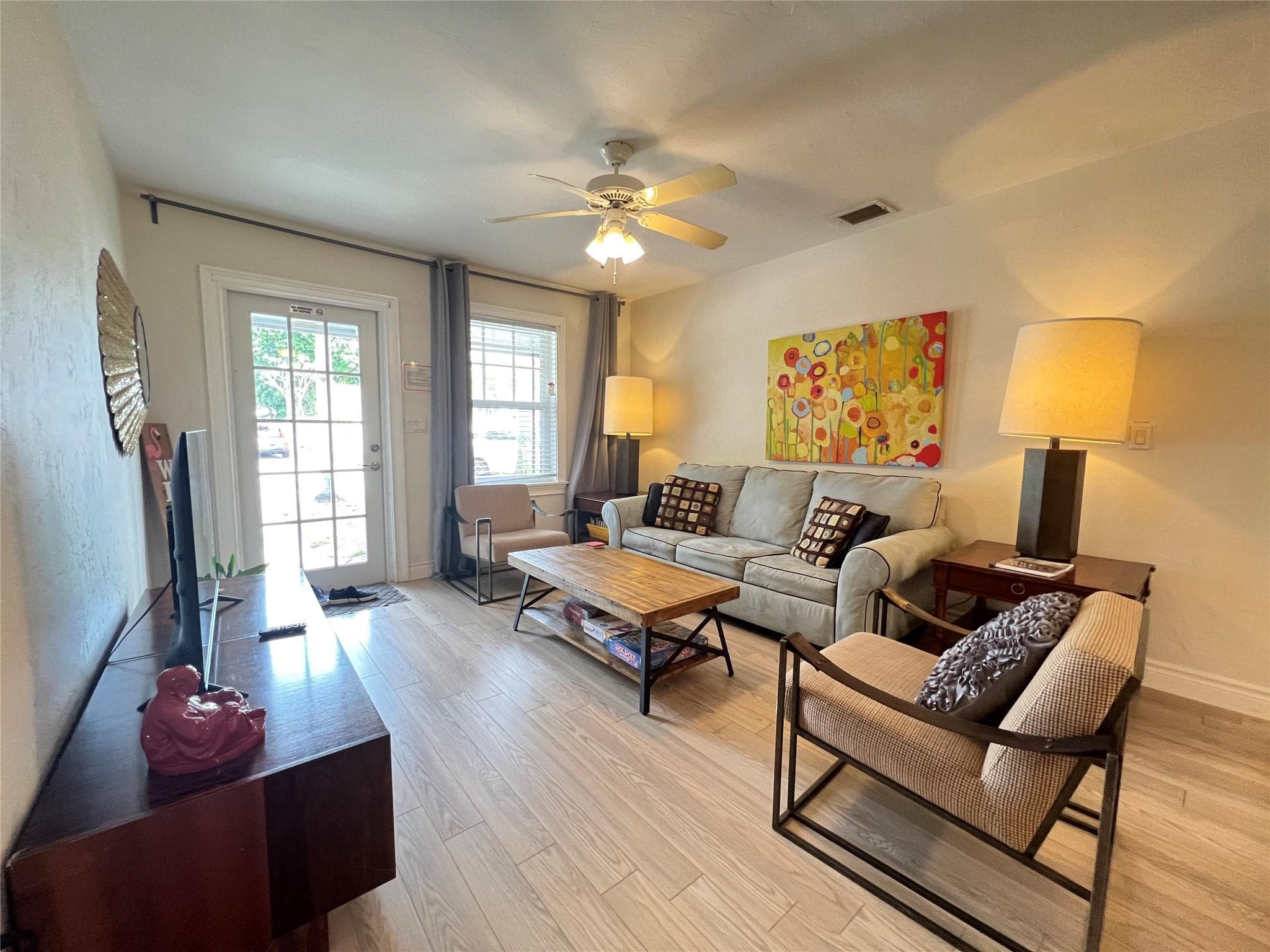 819 SW 9th Terrace, Fort Lauderdale, FL 33315 — photo 12 of 27