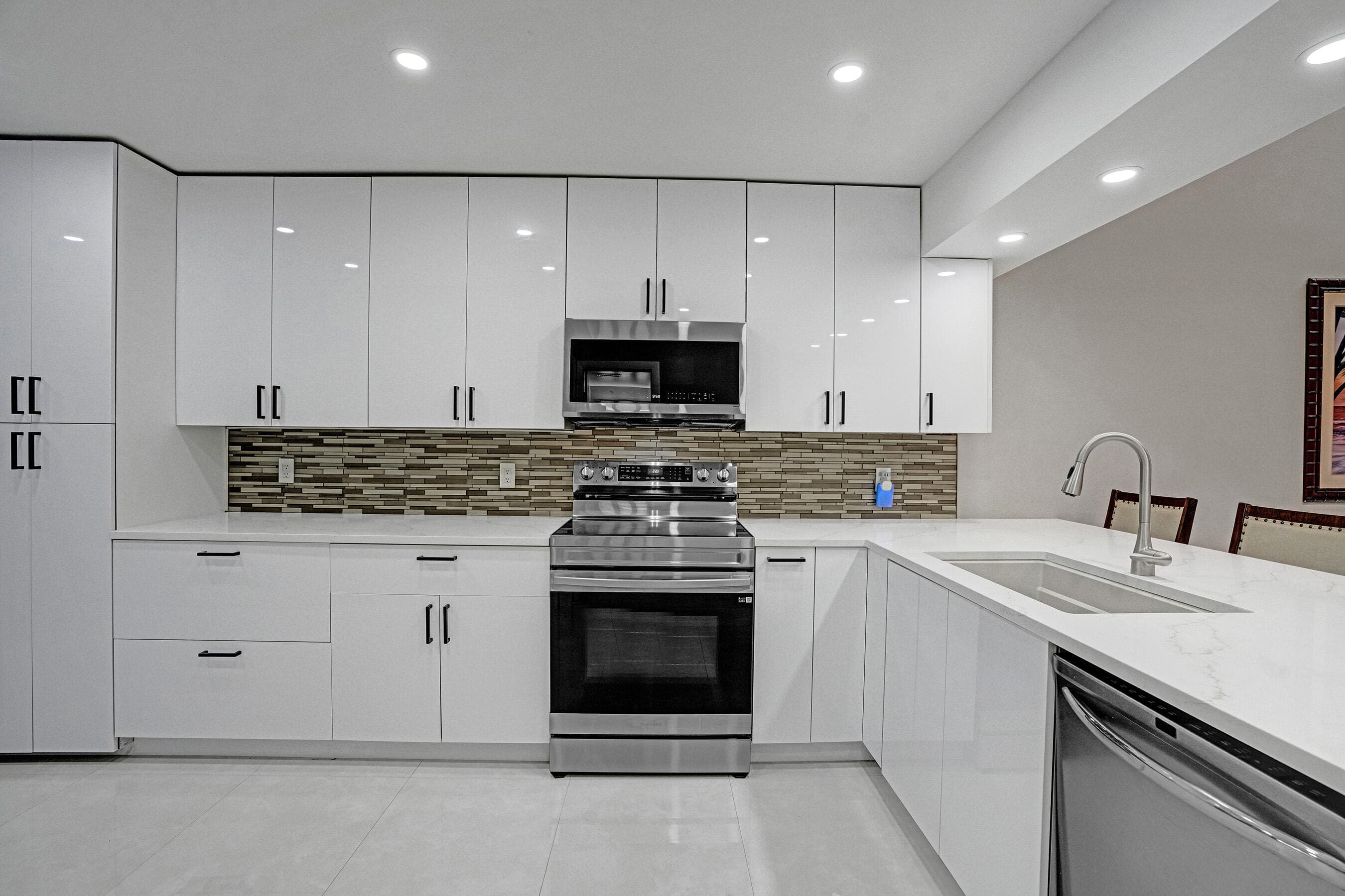 456 SE 14th Street, Dania Beach, FL 33004 — photo 15 of 40