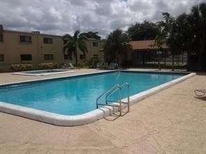 1245 S Flagler Avenue S 303, Pompano Beach, FL 33060 — photo 5 of 15