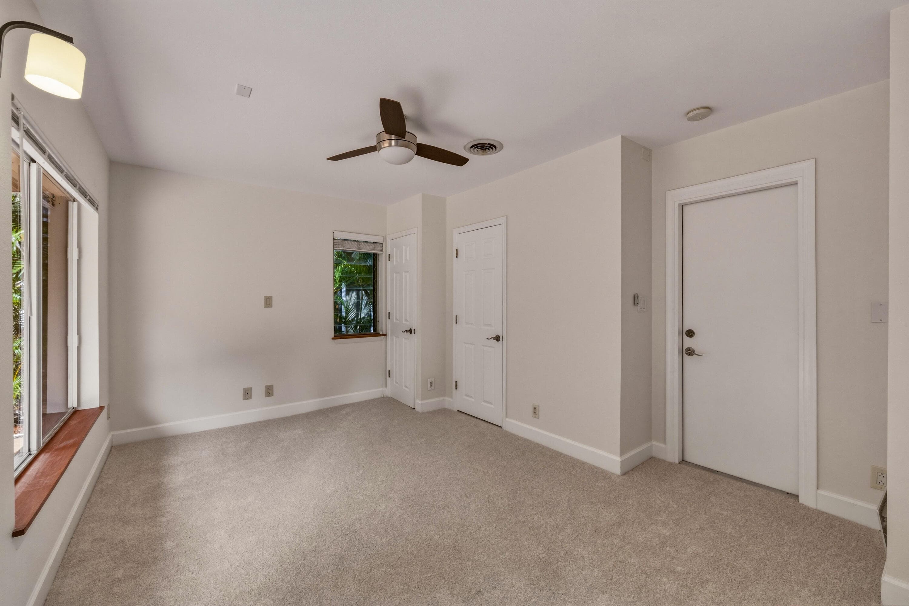 284 Allenwood Drive, Lauderdale-By-The-Sea, FL 33308 — photo 12 of 29