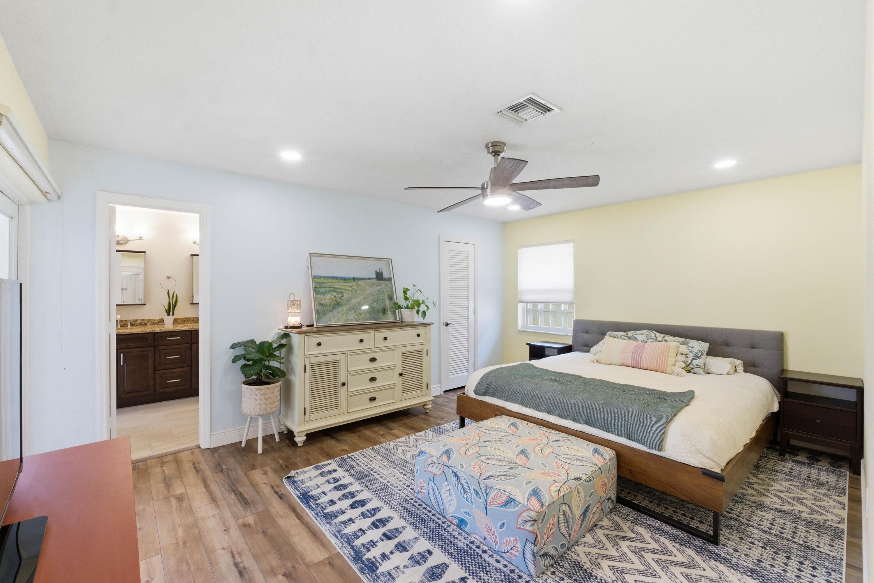 7215 NW 43rd Street, Coral Springs, FL 33065 — photo 13 of 38