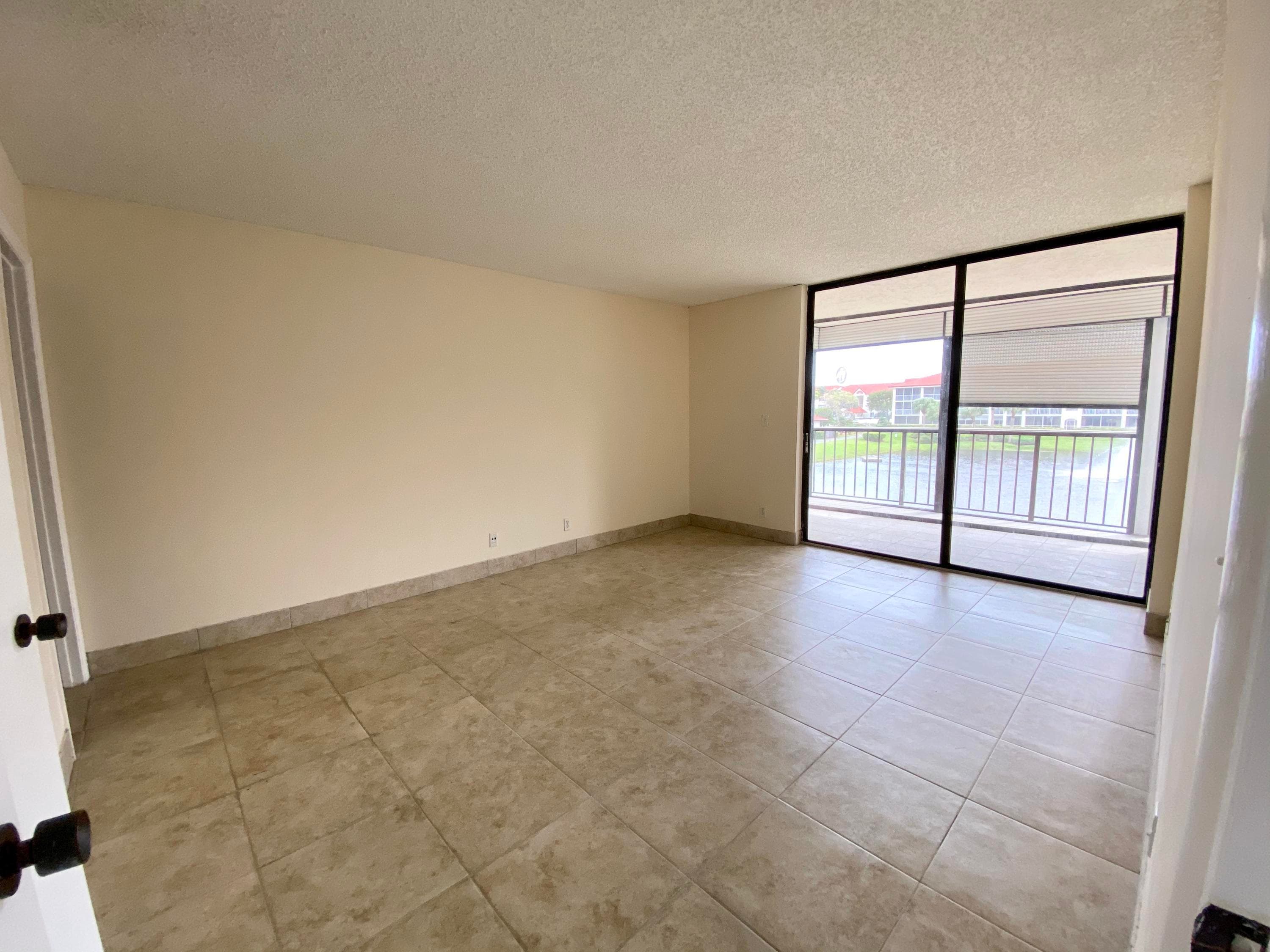 7030 Half Moon Circle 216, Hypoluxo, FL 33462 — photo 15 of 75