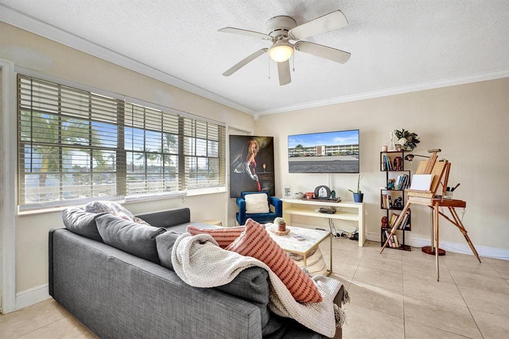 5201 NE 24th Terrace A203, Fort Lauderdale, FL 33308 — photo 9 of 36