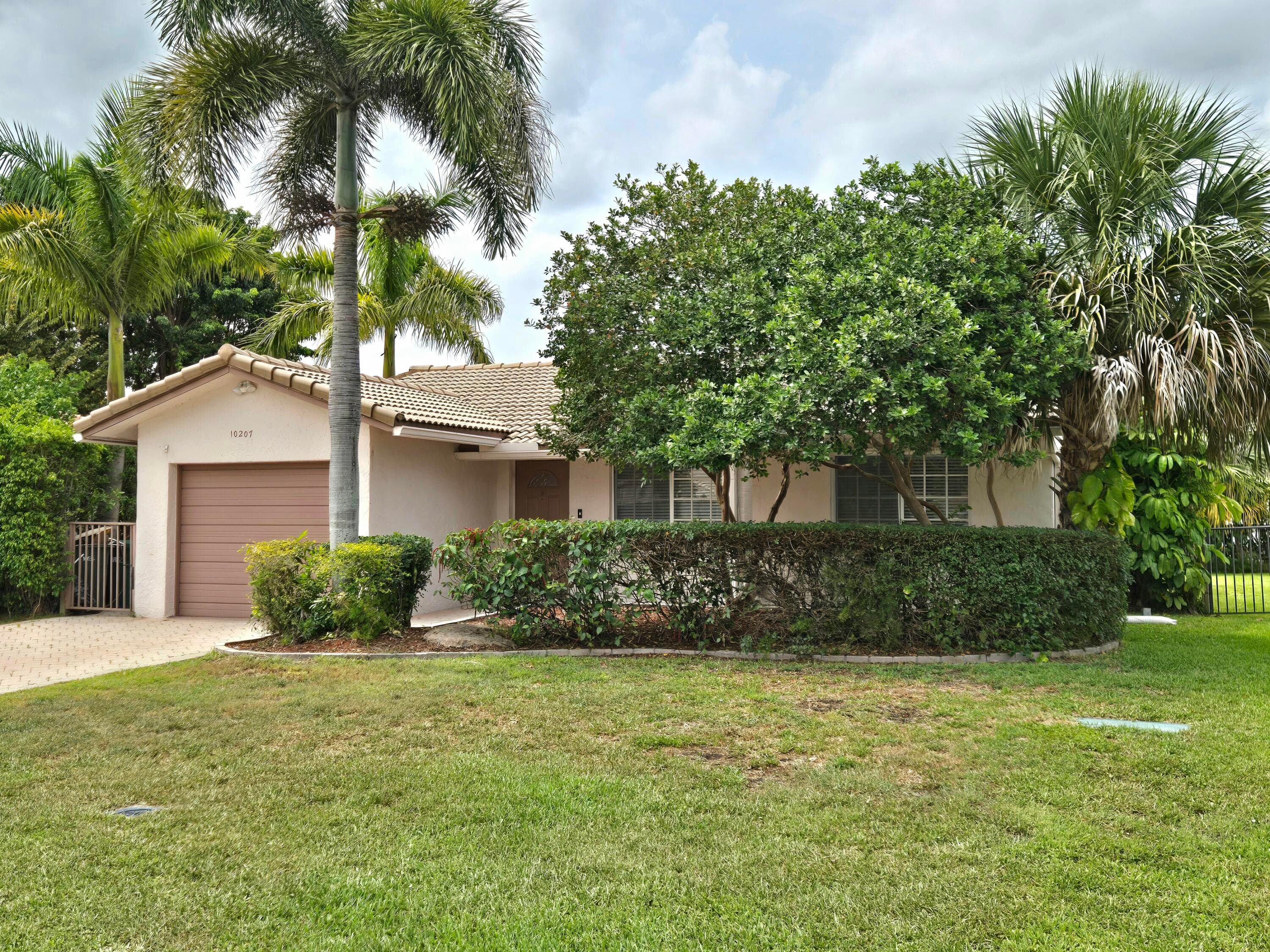 10207 NW 82nd Street, Tamarac, FL 33321 — photo 1 of 17
