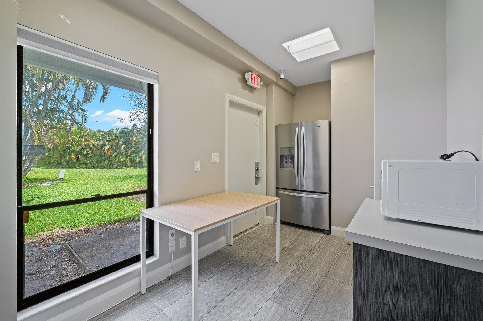 1501 Presidential Way 10-11, West Palm Beach, FL 33401 — photo 26 of 35