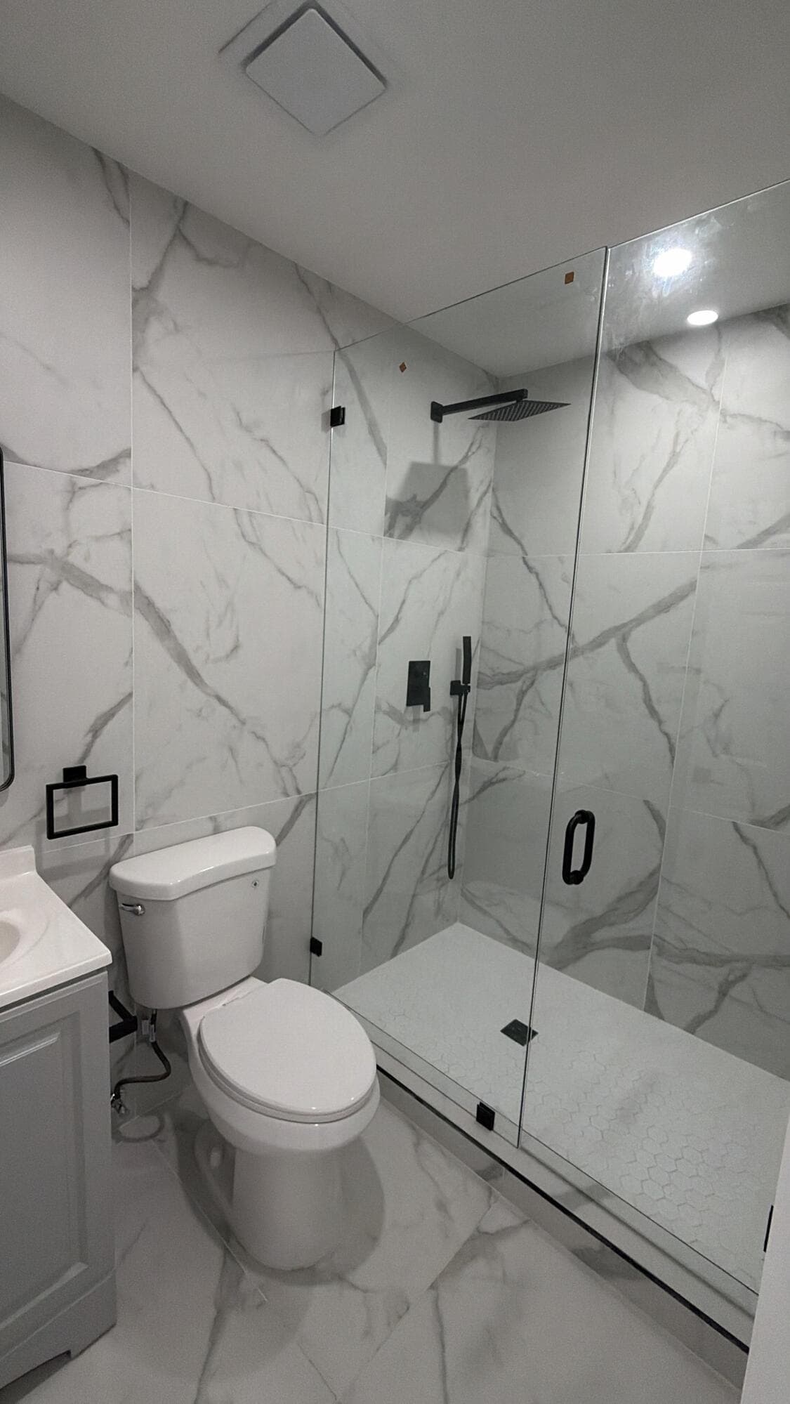 935 Jefferson Avenue 10, Miami Beach, FL 33139 — photo 3 of 5