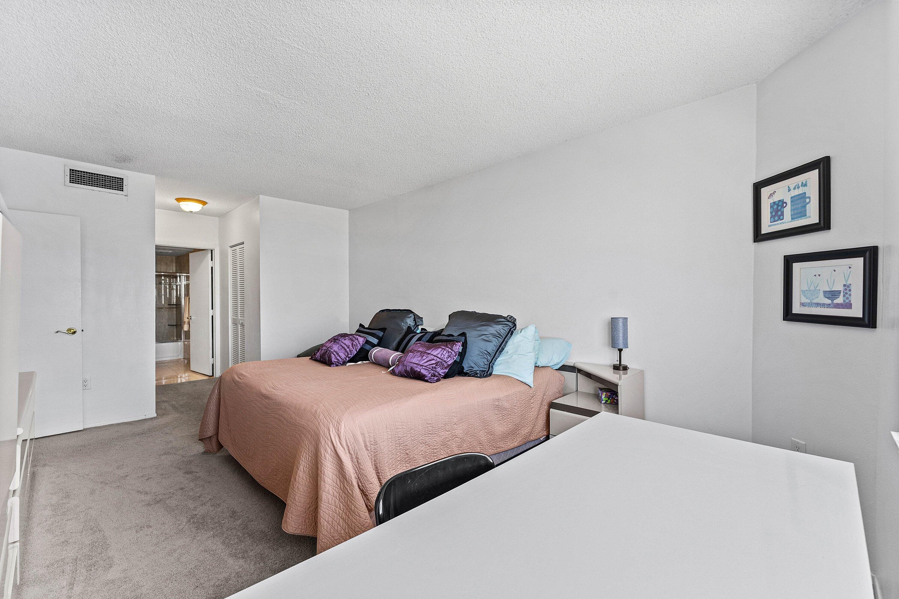 1980 S Ocean Drive 18q, Hallandale Beach, FL 33009 — photo 17 of 37