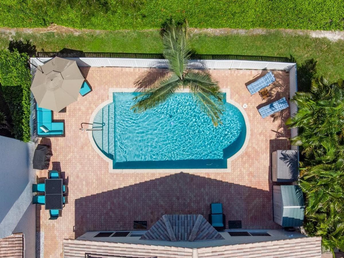 7161 NW Turtle Walk, Boca Raton, FL 33487 — photo 12 of 32