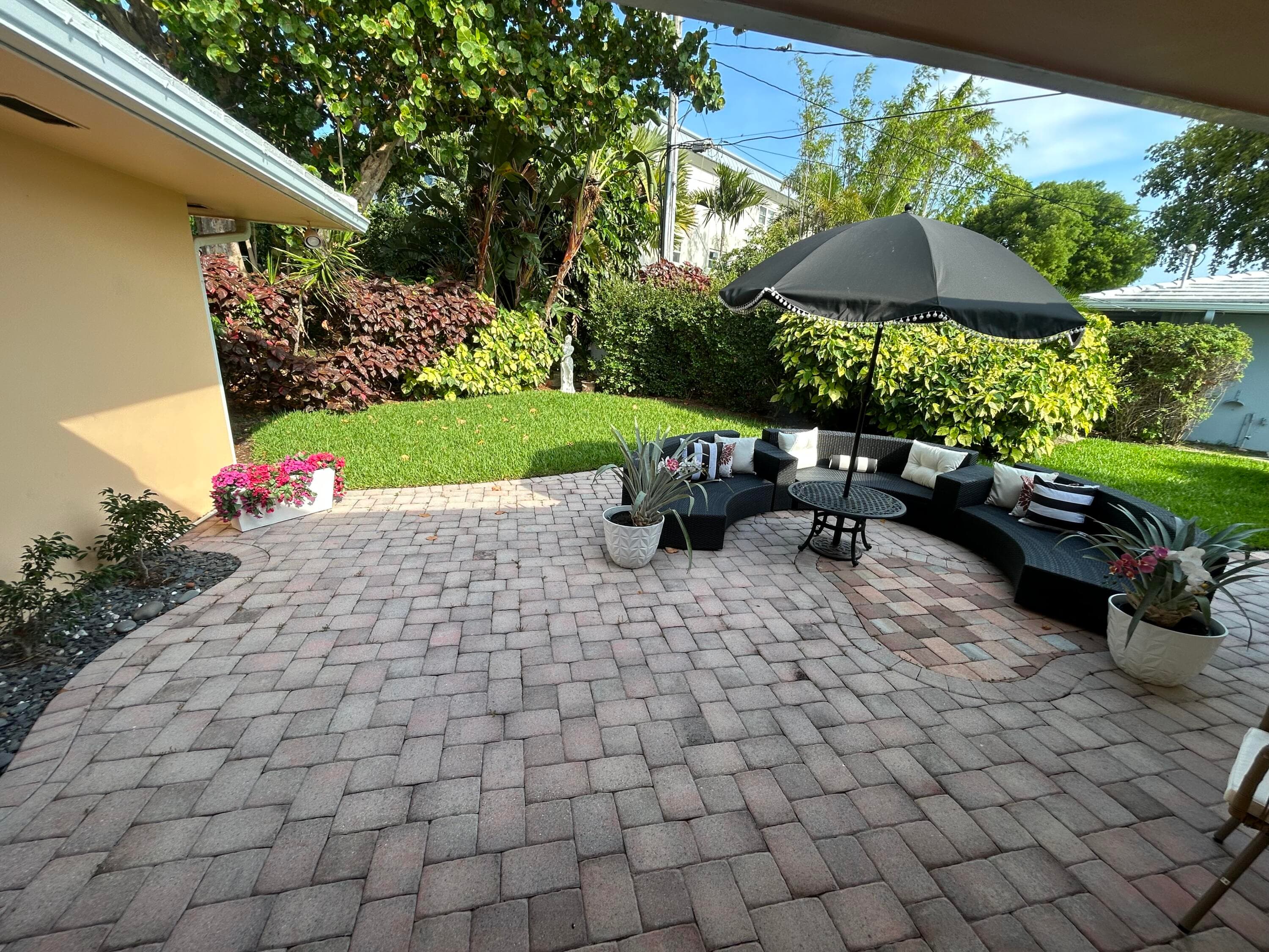 1431 S Ocean Boulevard 35, Lauderdale-By-The-Sea, FL 33062 — photo 14 of 24
