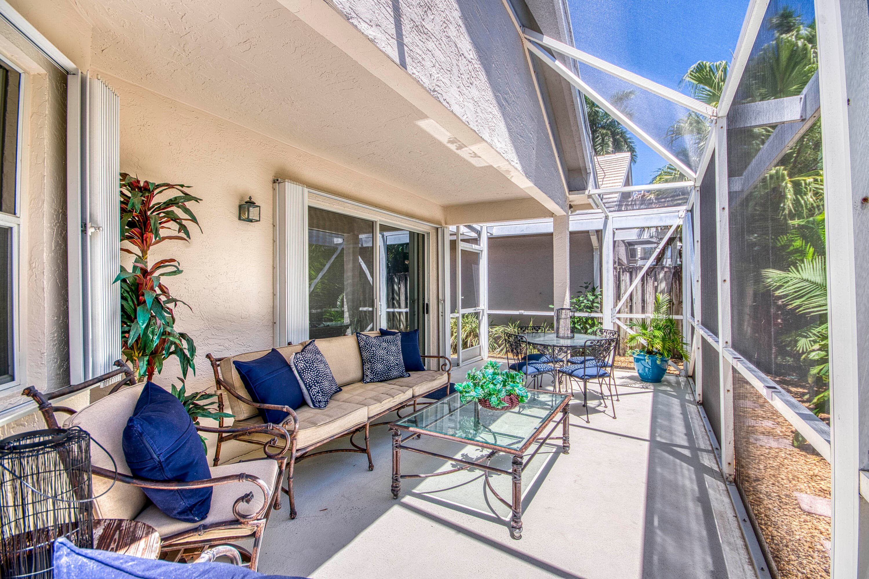 206 Canterbury Drive W, Palm Beach Gardens, FL 33418 — photo 27 of 36