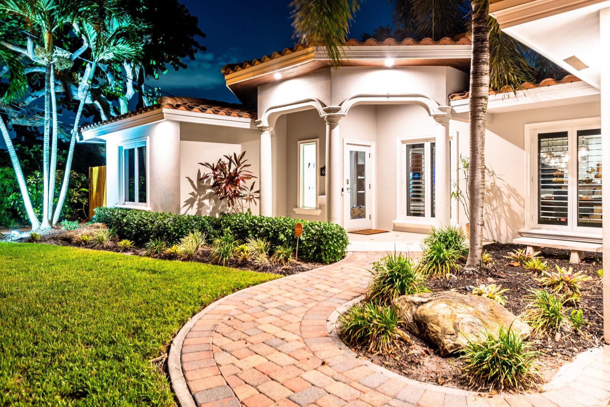 6541 NE 20th Avenue, Fort Lauderdale, FL 33308 — photo 4 of 41