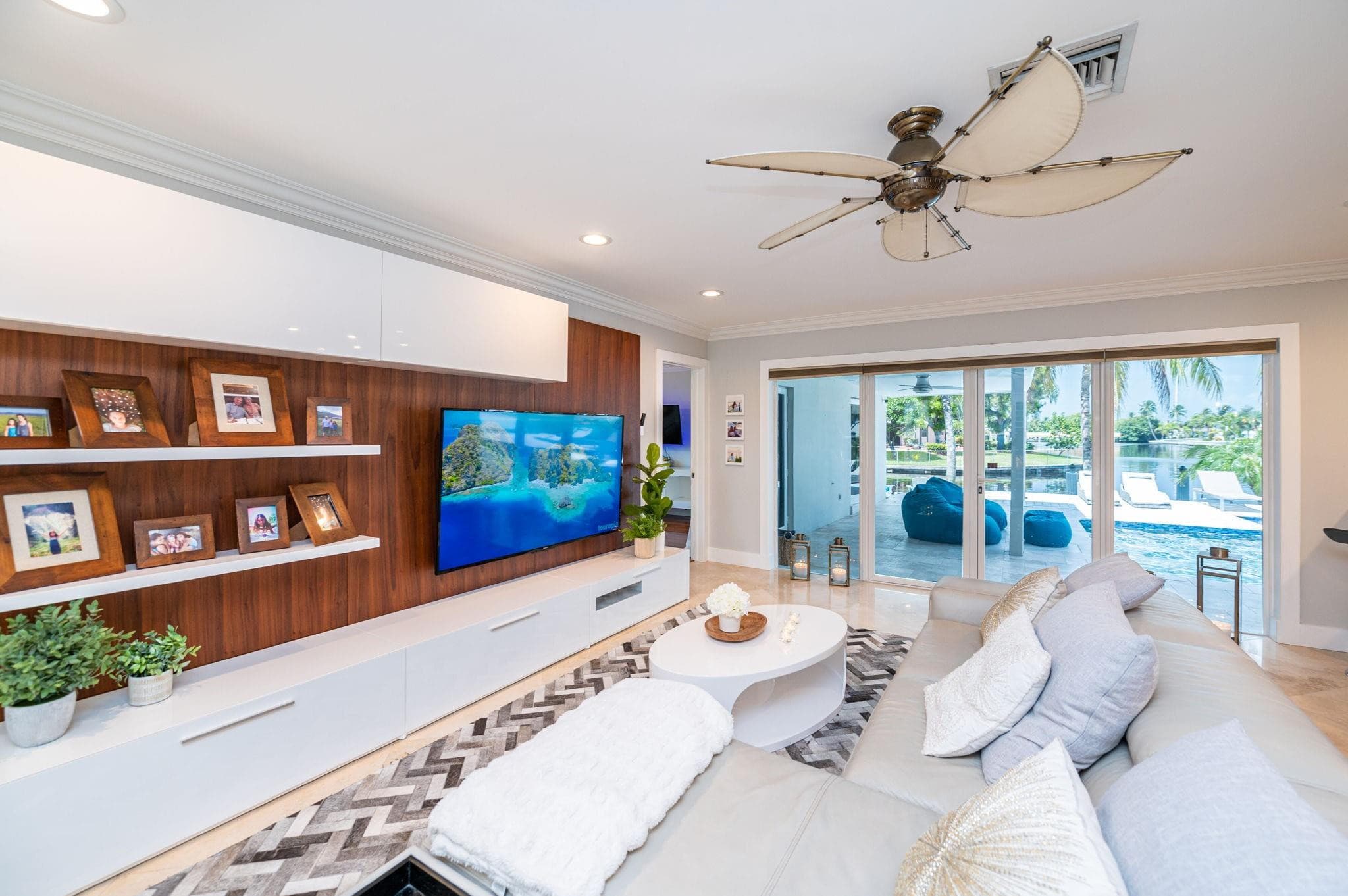 6541 NE 20th Avenue, Fort Lauderdale, FL 33308 — photo 12 of 41