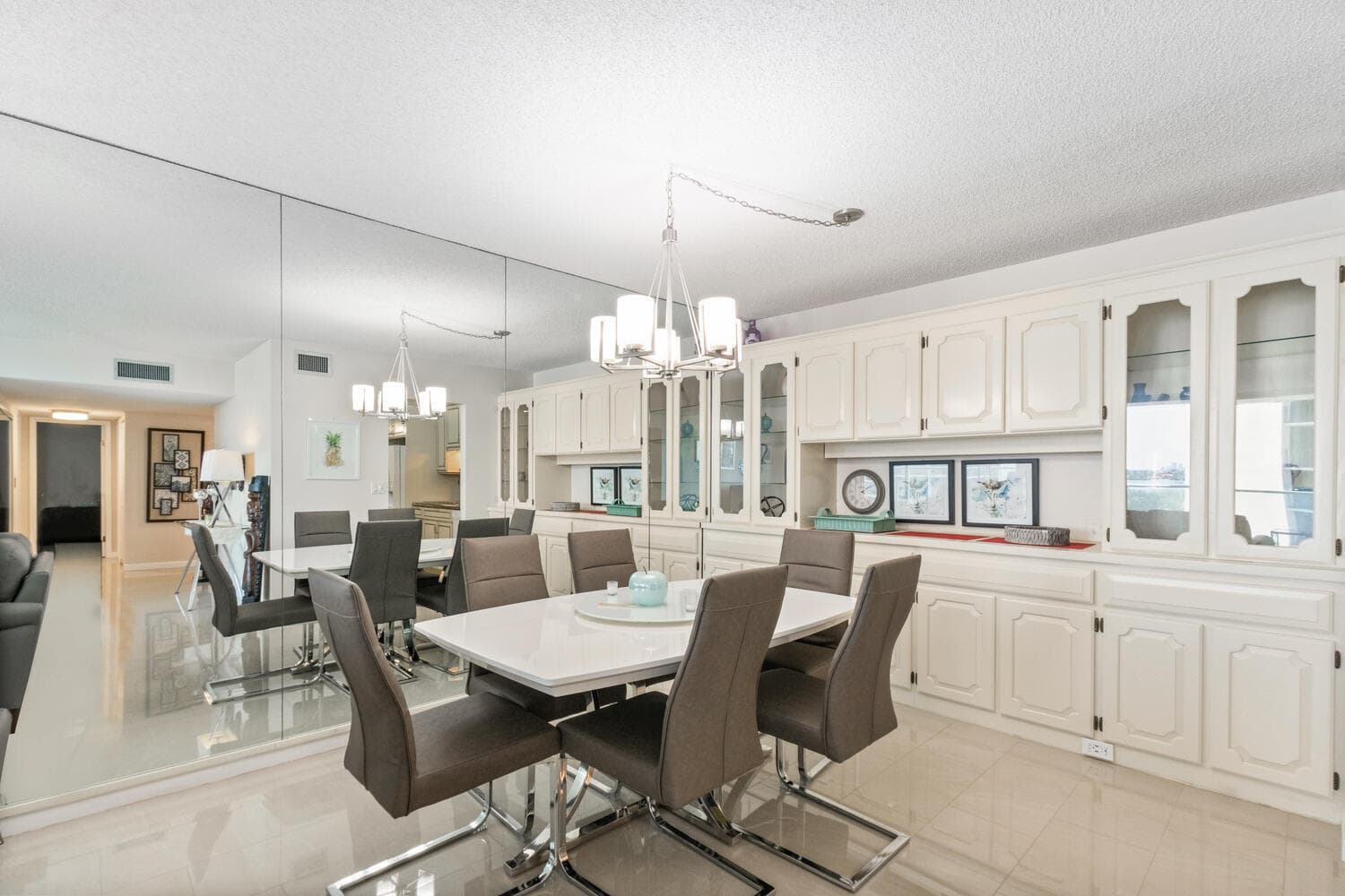 5440 N Ocean Drive 505, Riviera Beach, FL 33404 — photo 5 of 16