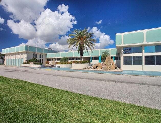 240 W Horizons W 108, Boynton Beach, FL 33435 — photo 22 of 36
