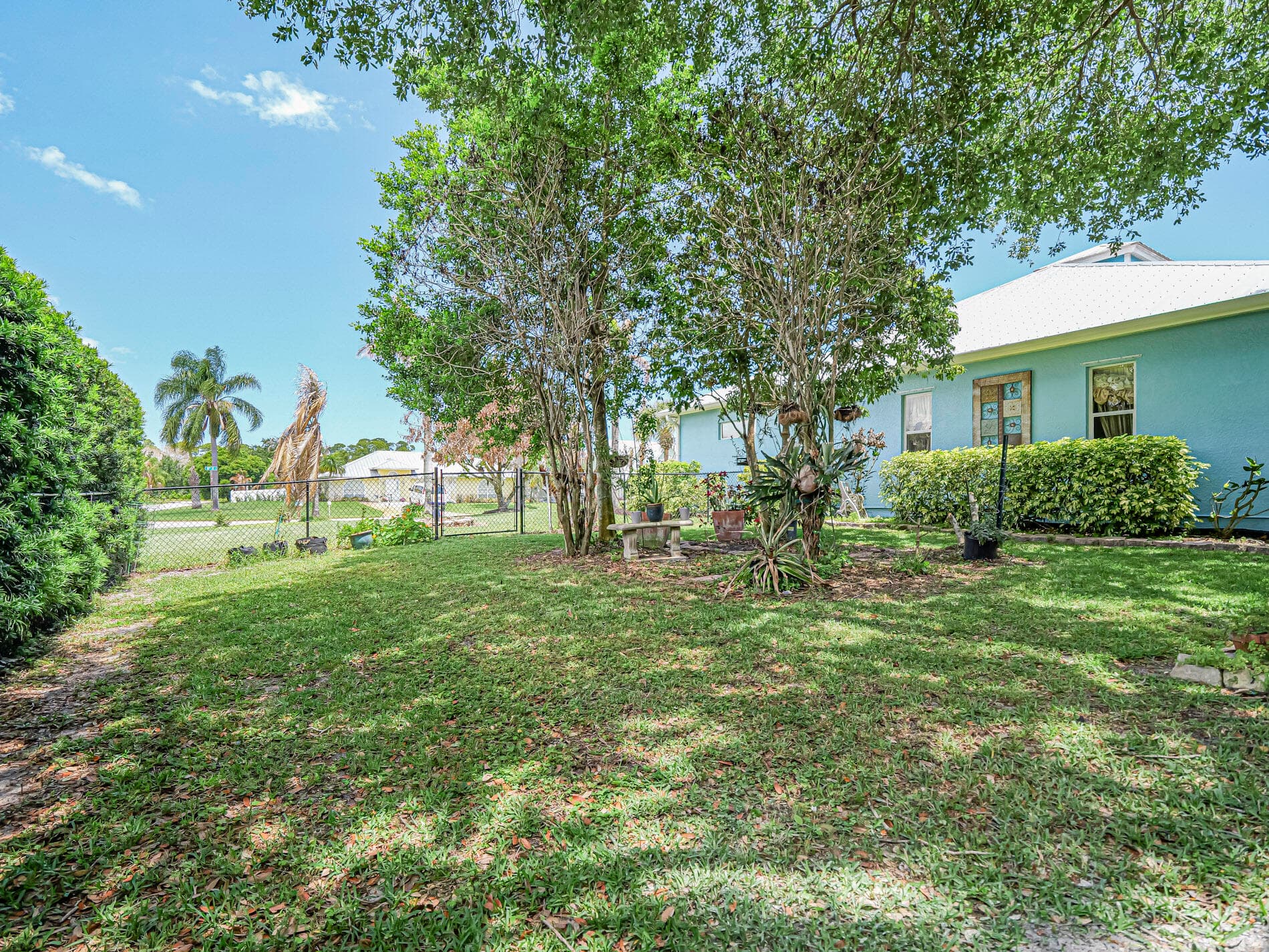 1155 SW 18th St Street SW, Vero Beach, FL 32962 — photo 35 of 36