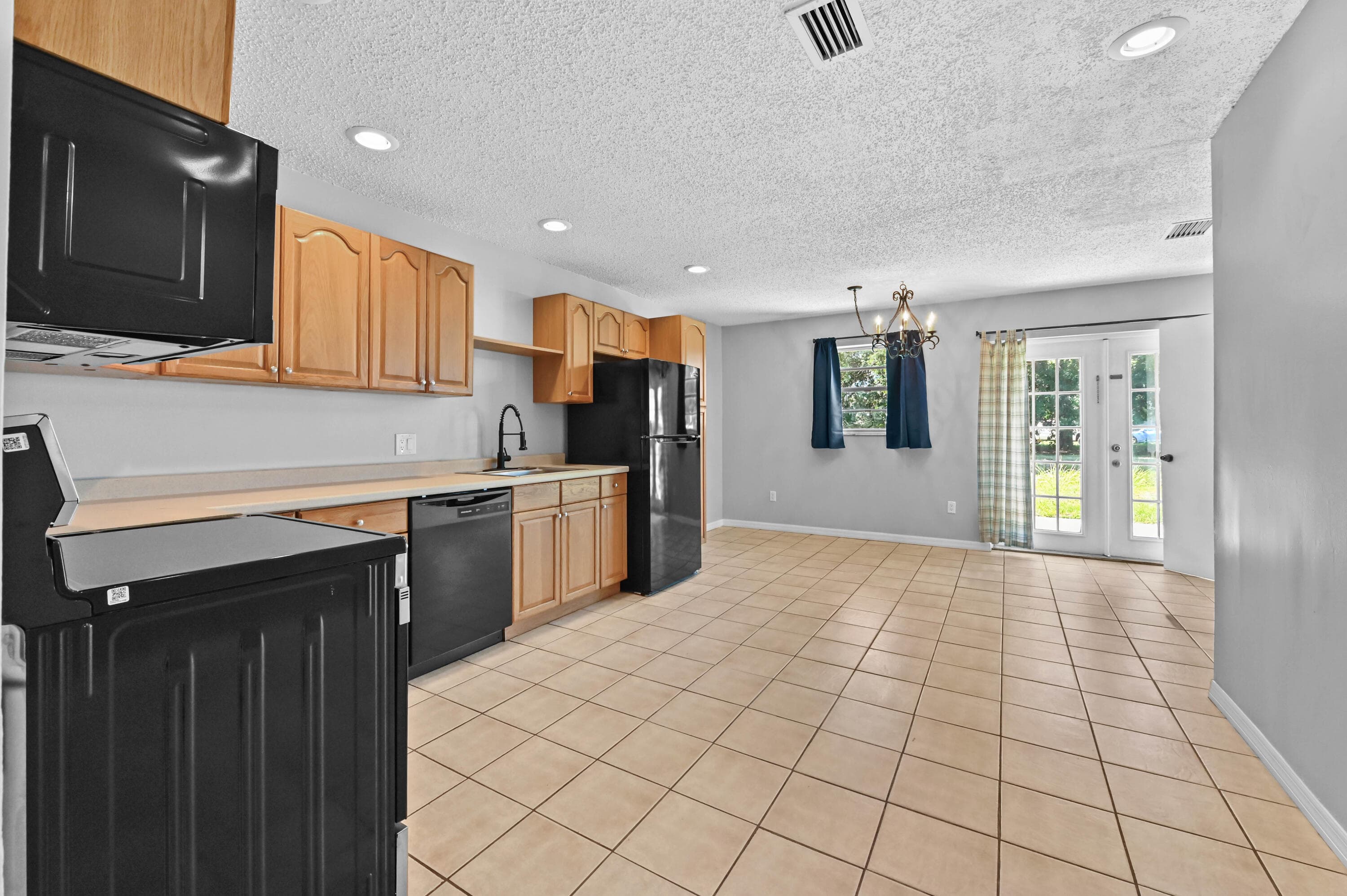 4548 SE Salvatori Road, Stuart, FL 34997 — photo 9 of 30