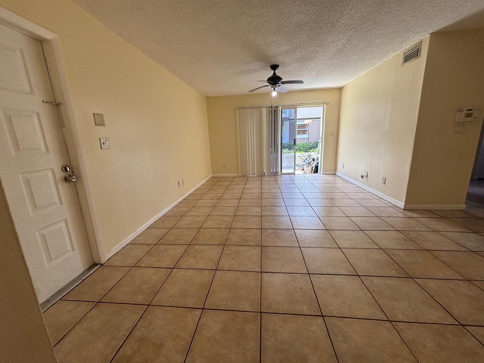 11201 SW 13th Street, Pembroke Pines, FL 33025 — photo 10 of 58
