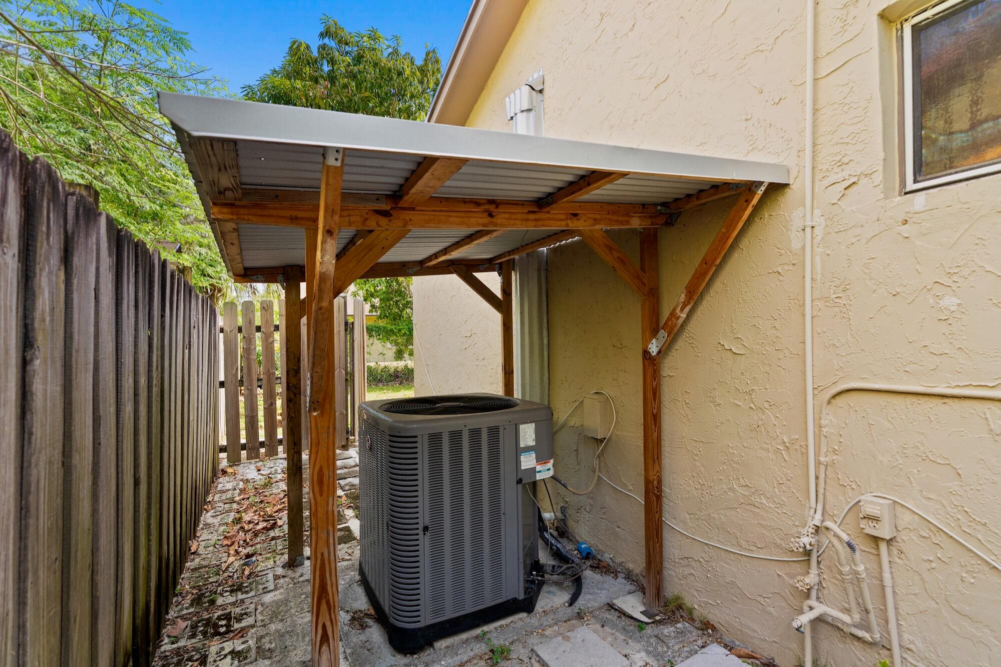 9315 SW 170th Lane, Palmetto Bay, FL 33157 — photo 13 of 47