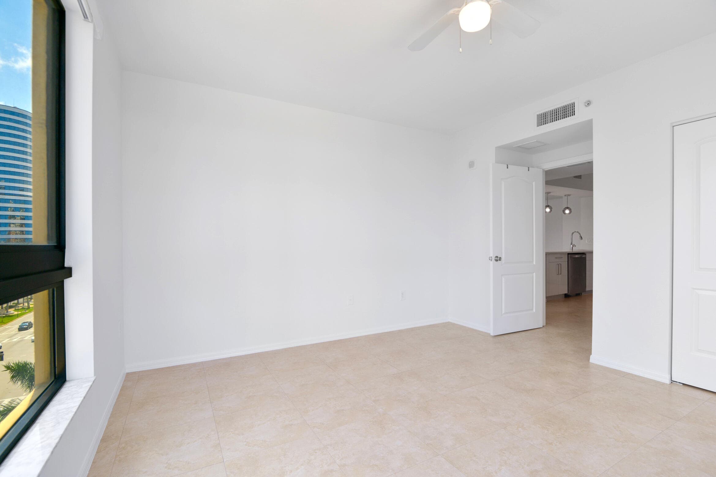 100 N Federal Highway 734, Fort Lauderdale, FL 33301 — photo 23 of 50