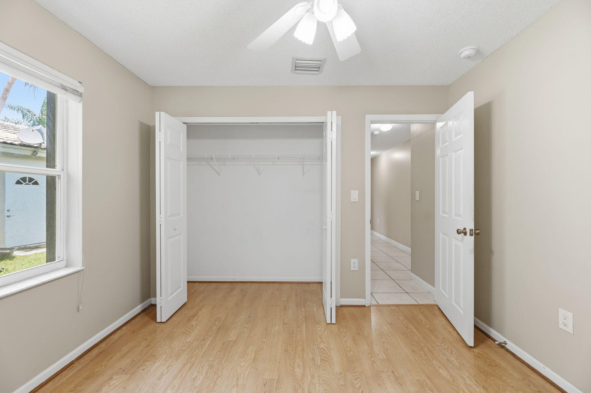 345 W Cypress Cove Circle, Davie, FL 33325 — photo 12 of 25