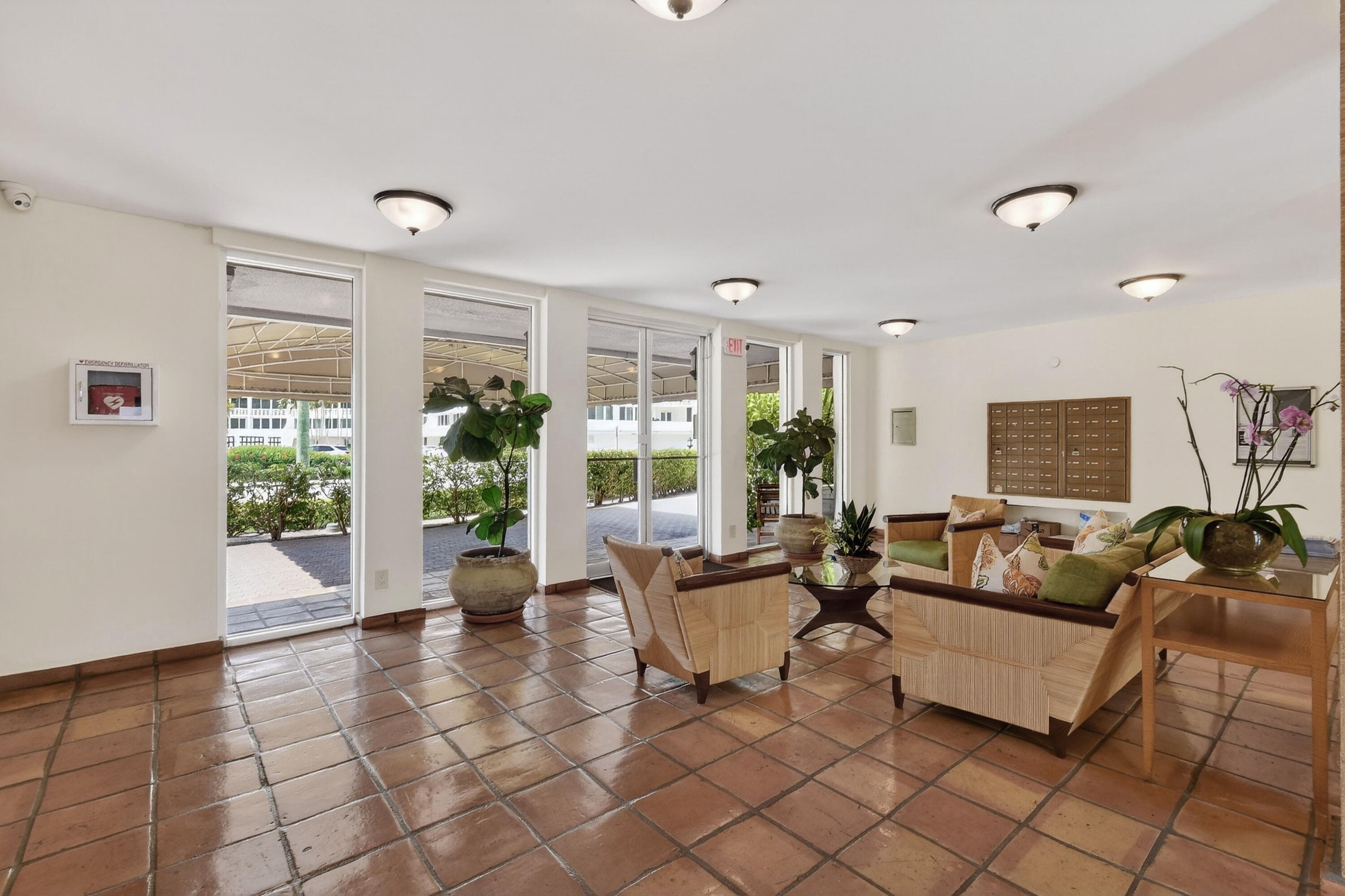 139 Sunrise Avenue, Palm Beach, FL 33480 — photo 15 of 18