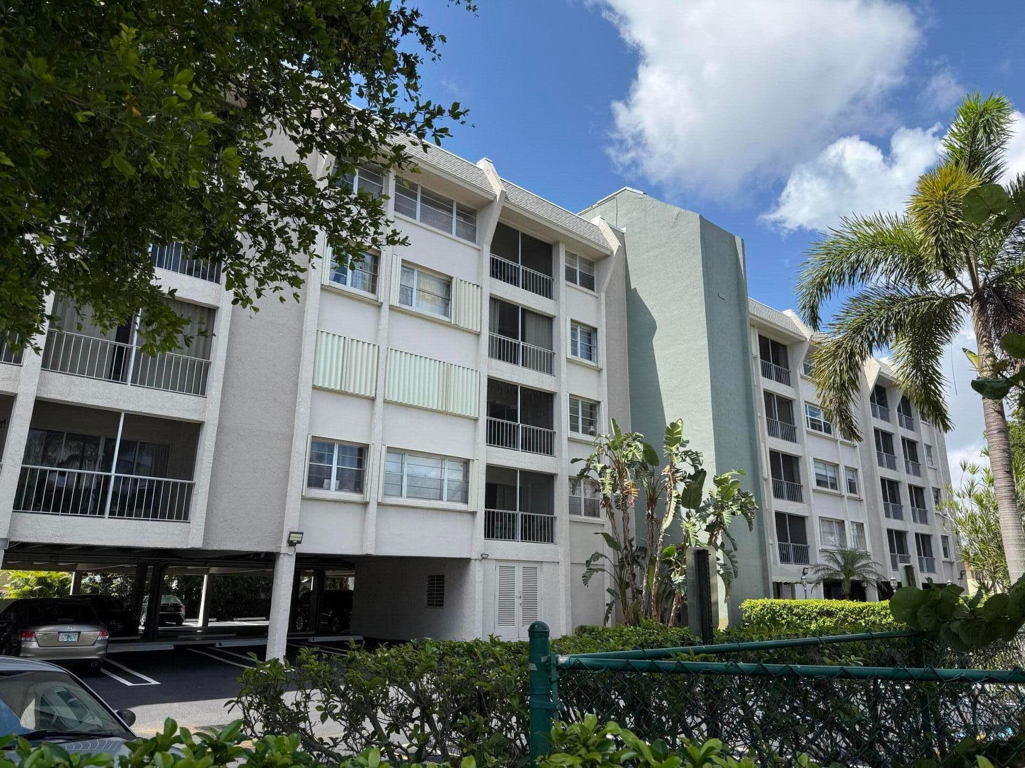 505 Spencer Drive 410, West Palm Beach, FL 33409 — photo 10 of 13