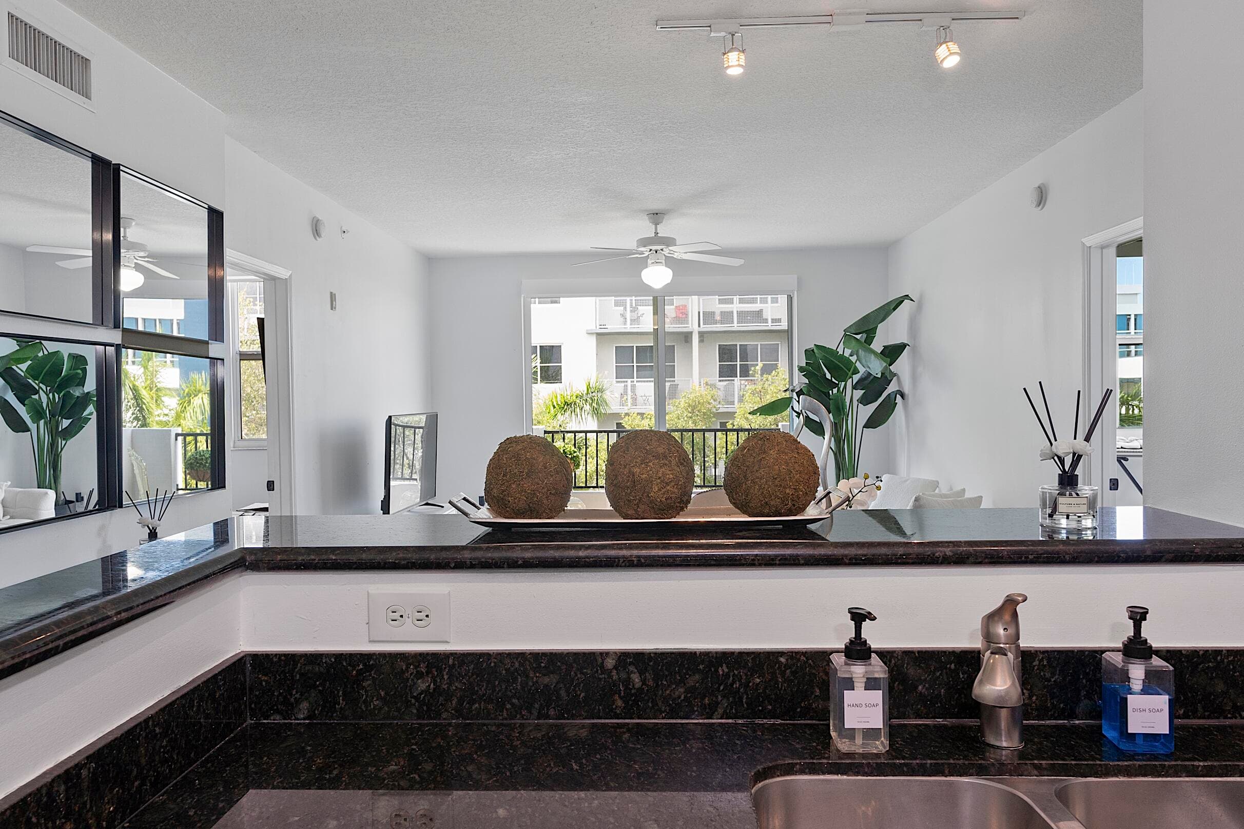 2401 NE 65th Street 502, Fort Lauderdale, FL 33308 — photo 29 of 54