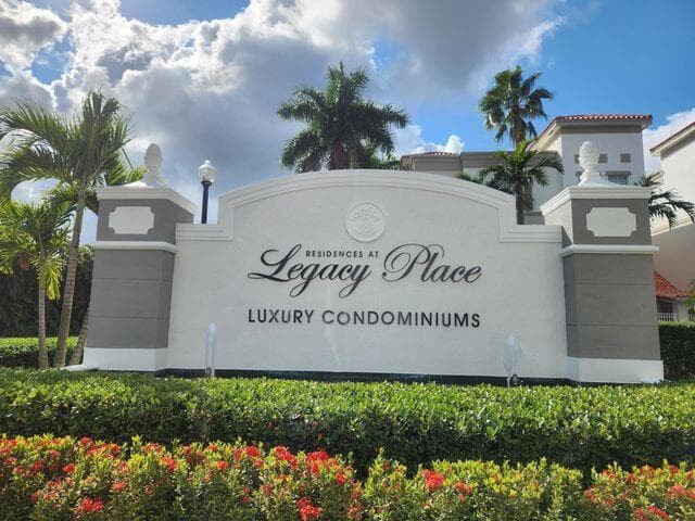 11015 Legacy Lane, Palm Beach Gardens, FL 33410 — photo 2 of 15