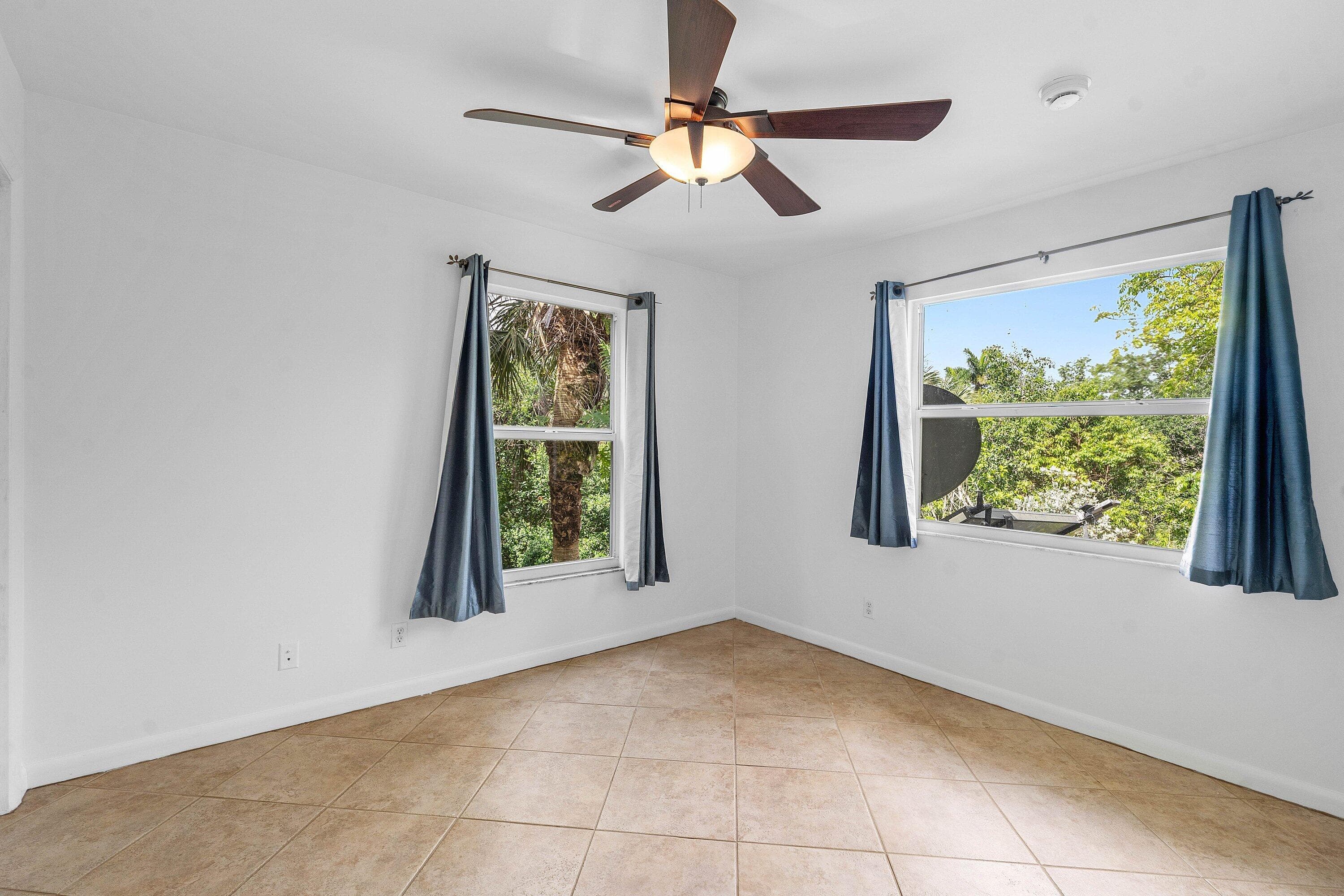 7713 Park Lane Road, Lake Worth, FL 33449 — photo 33 of 73