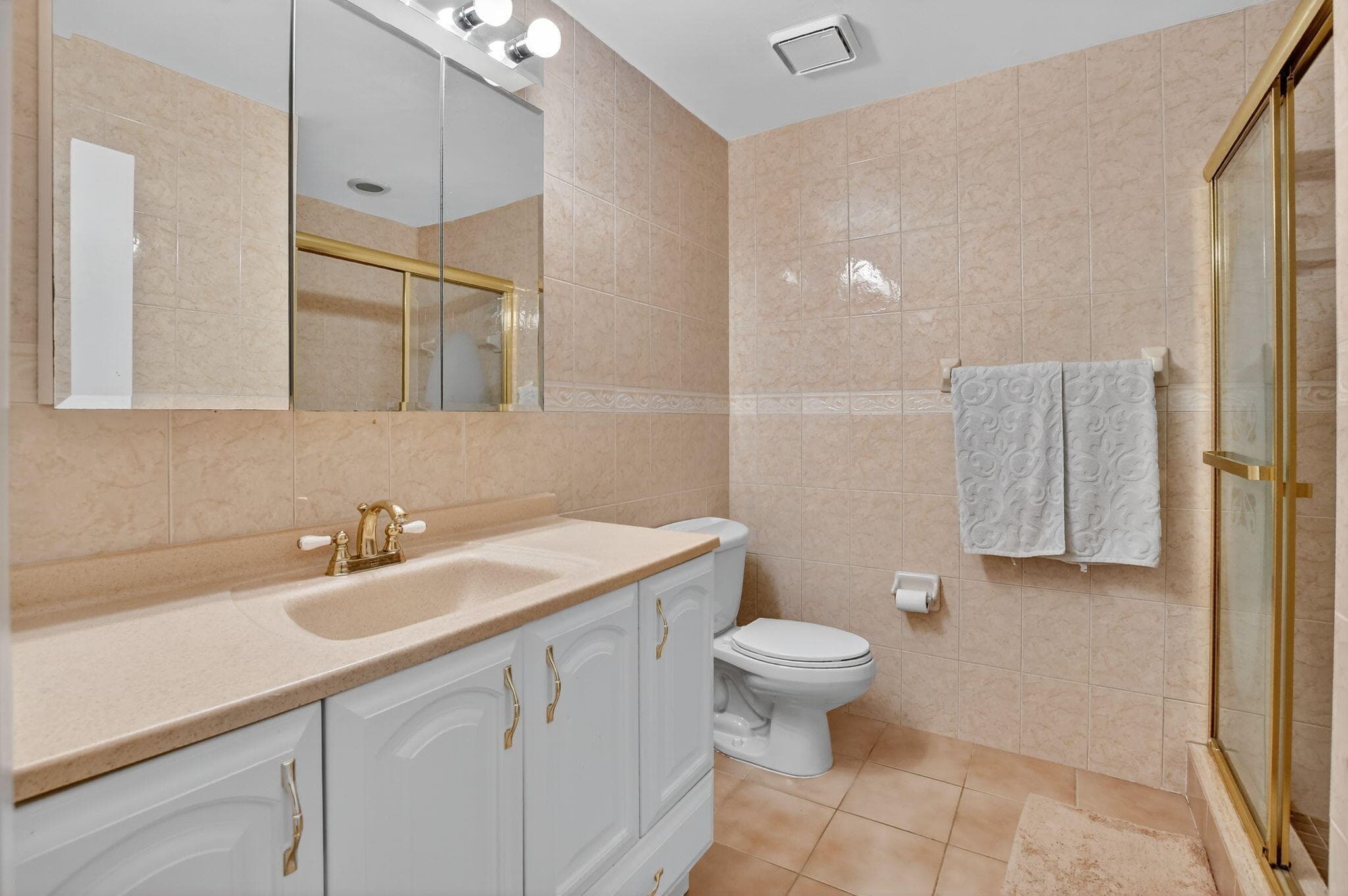 1061 NW 13th Street 2, Boca Raton, FL 33486 — photo 18 of 37