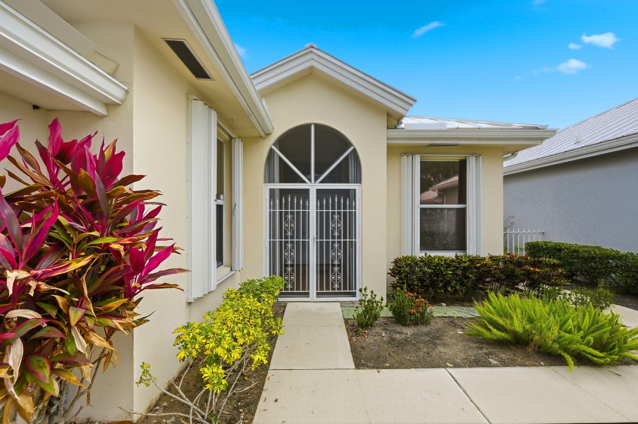 2860 SW Brighton Way, Palm City, FL 34990 — photo 3 of 43